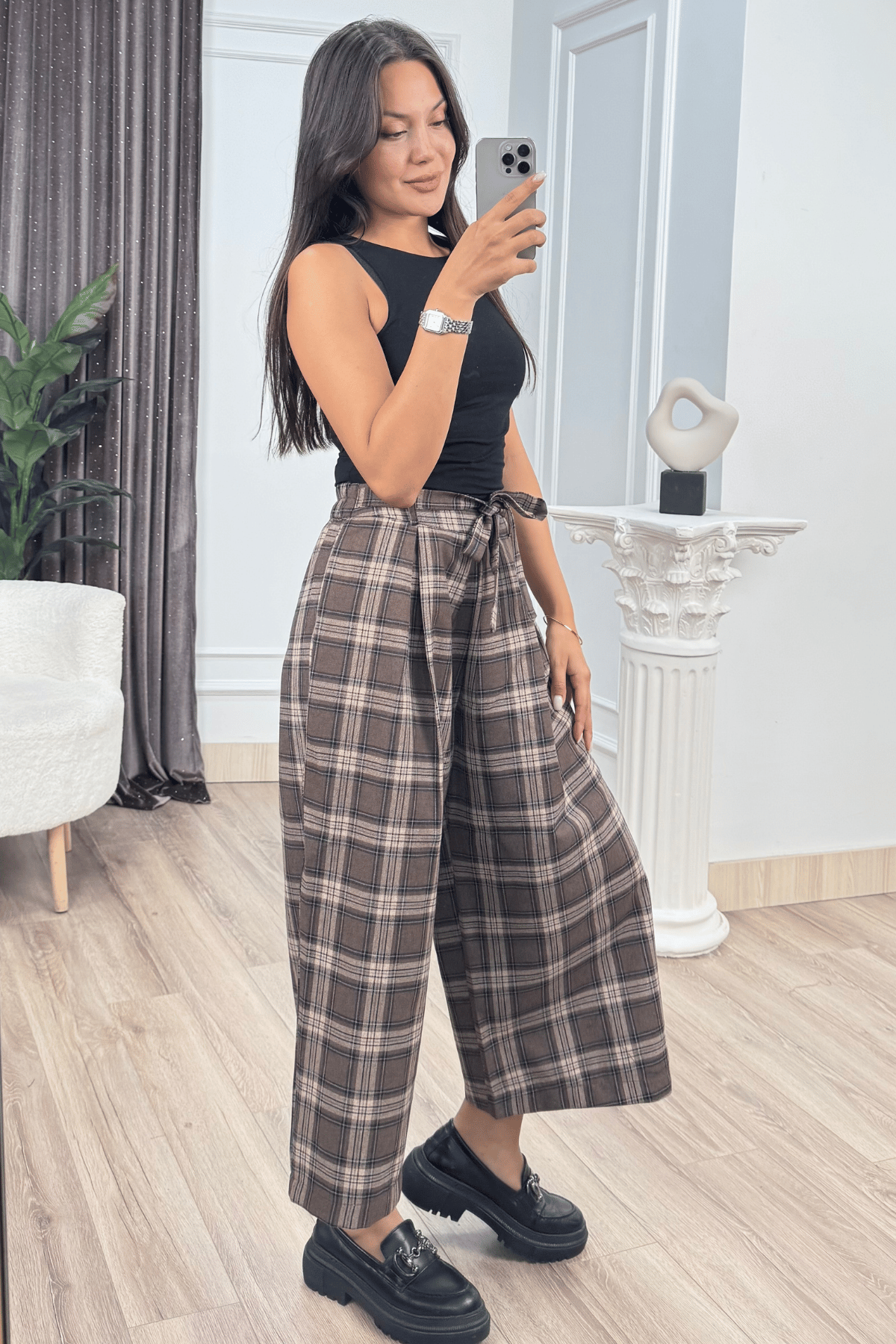 ROVENA – Ekose Desenli Kuşaklı Kısa Pantolon 30435