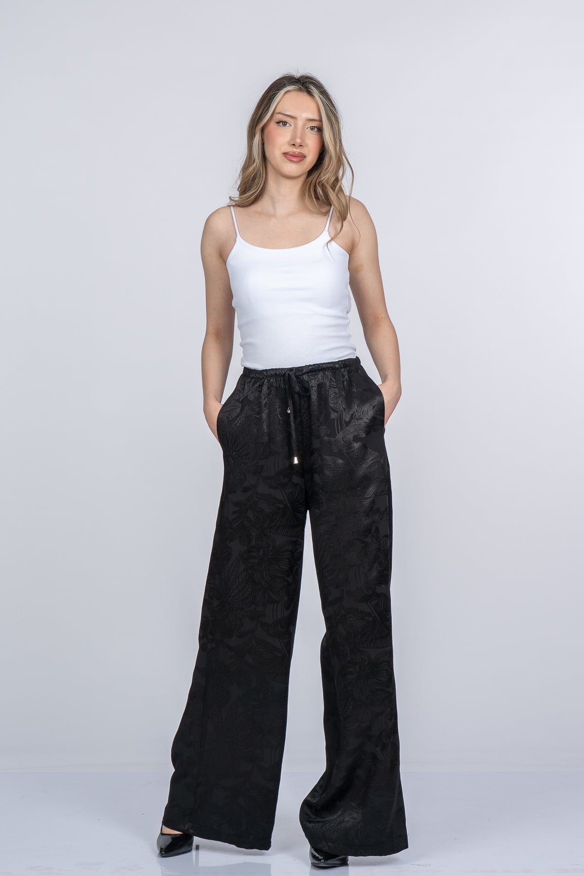 Stella Rahat Kesim Beli Lastikli Pantolon 30260