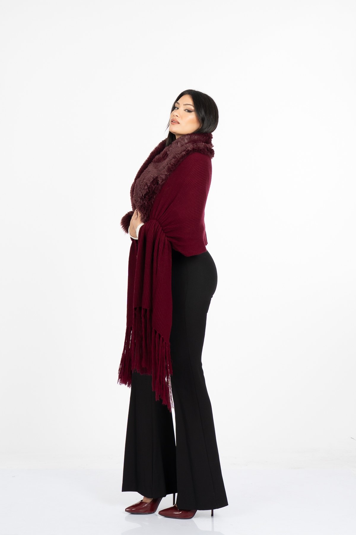 Yaka Kürk Peluş Deataylı Triko Şal 23705
