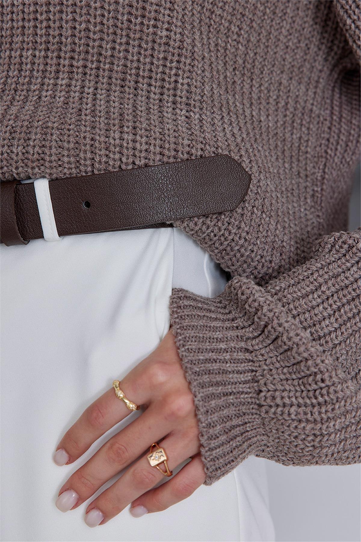 Gold Oxide Buckle Belt