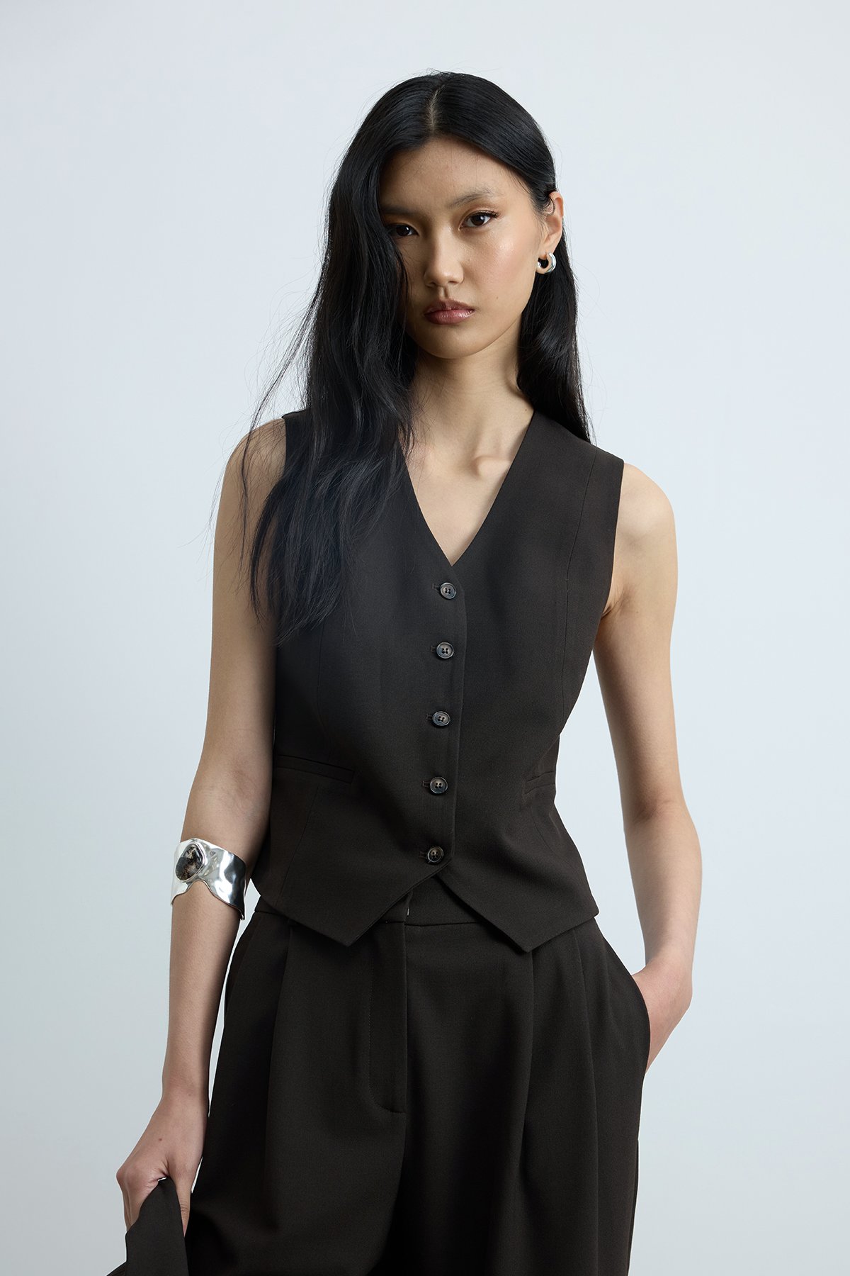 Janet Vest With Button