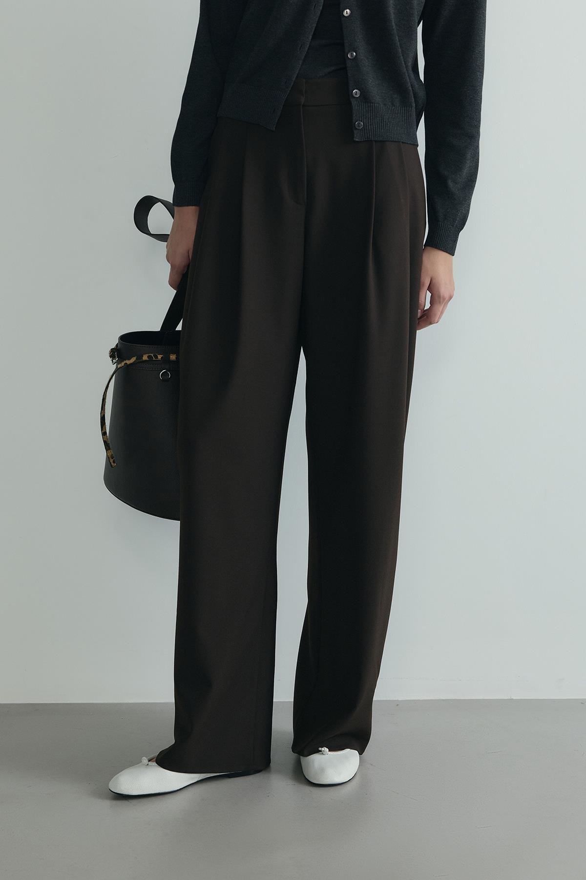 Acı Kahve Lina Pileli Pantolon