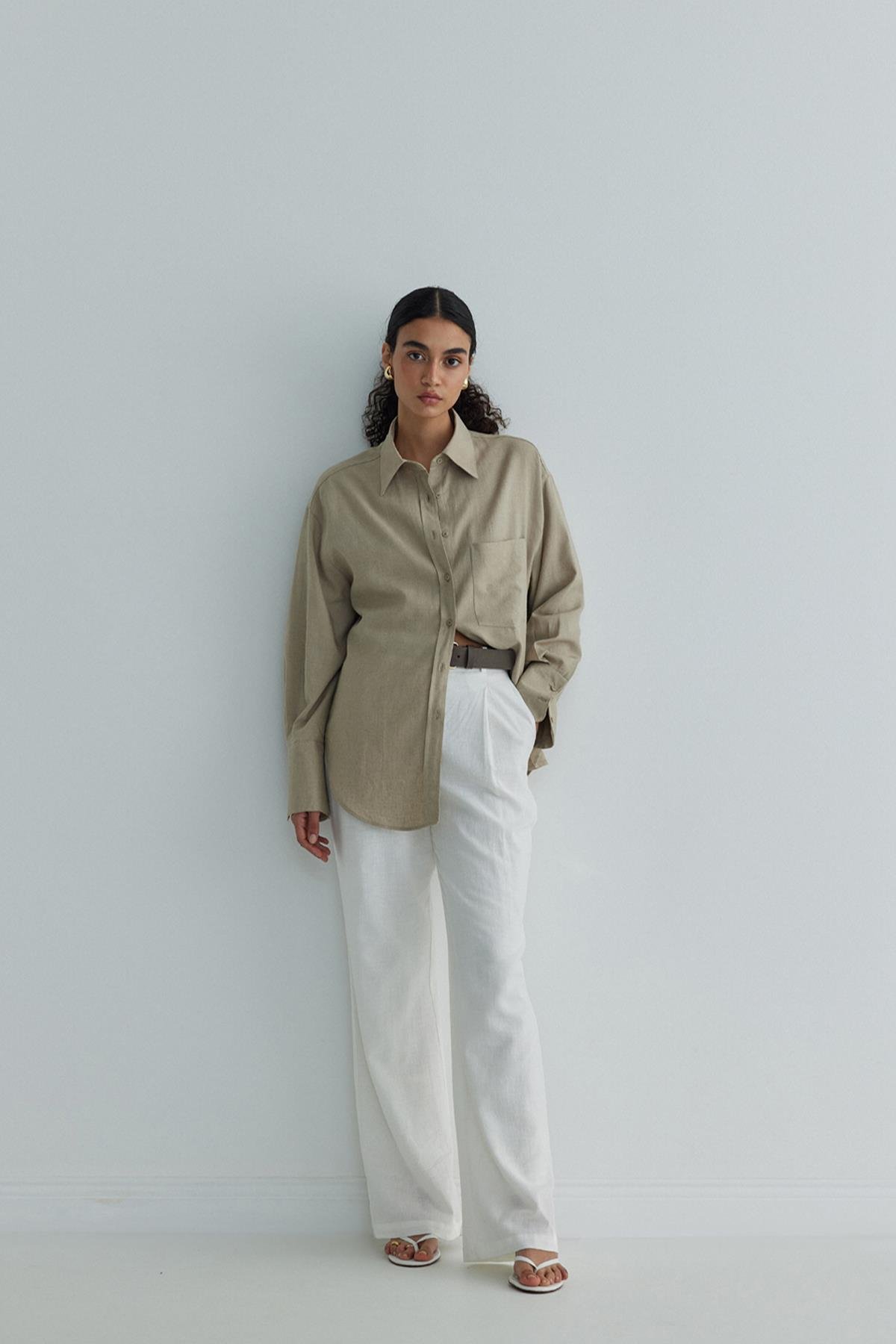 Bej Mild Cepli Basic Gömlek