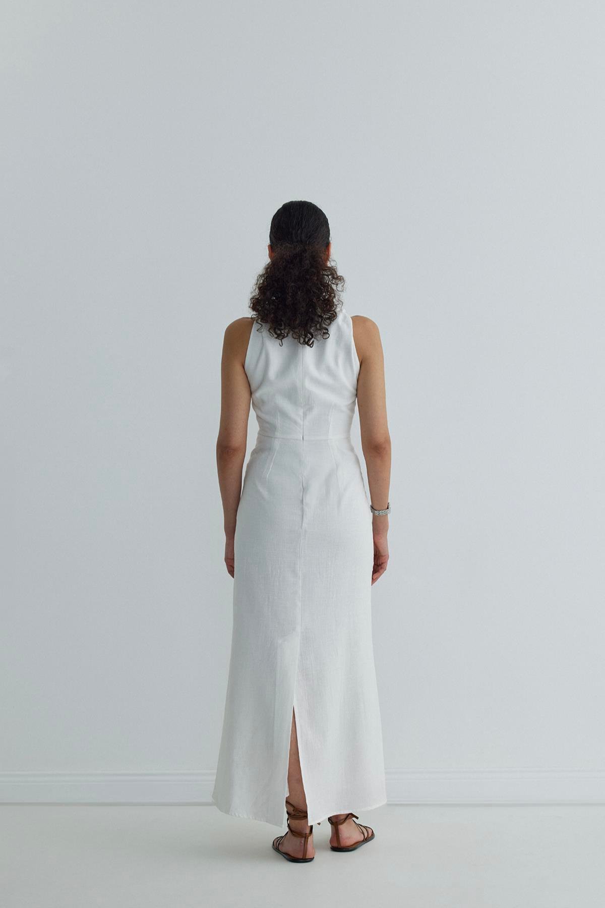 Beyaz Breeze Omuzu Düğümlü Elbise