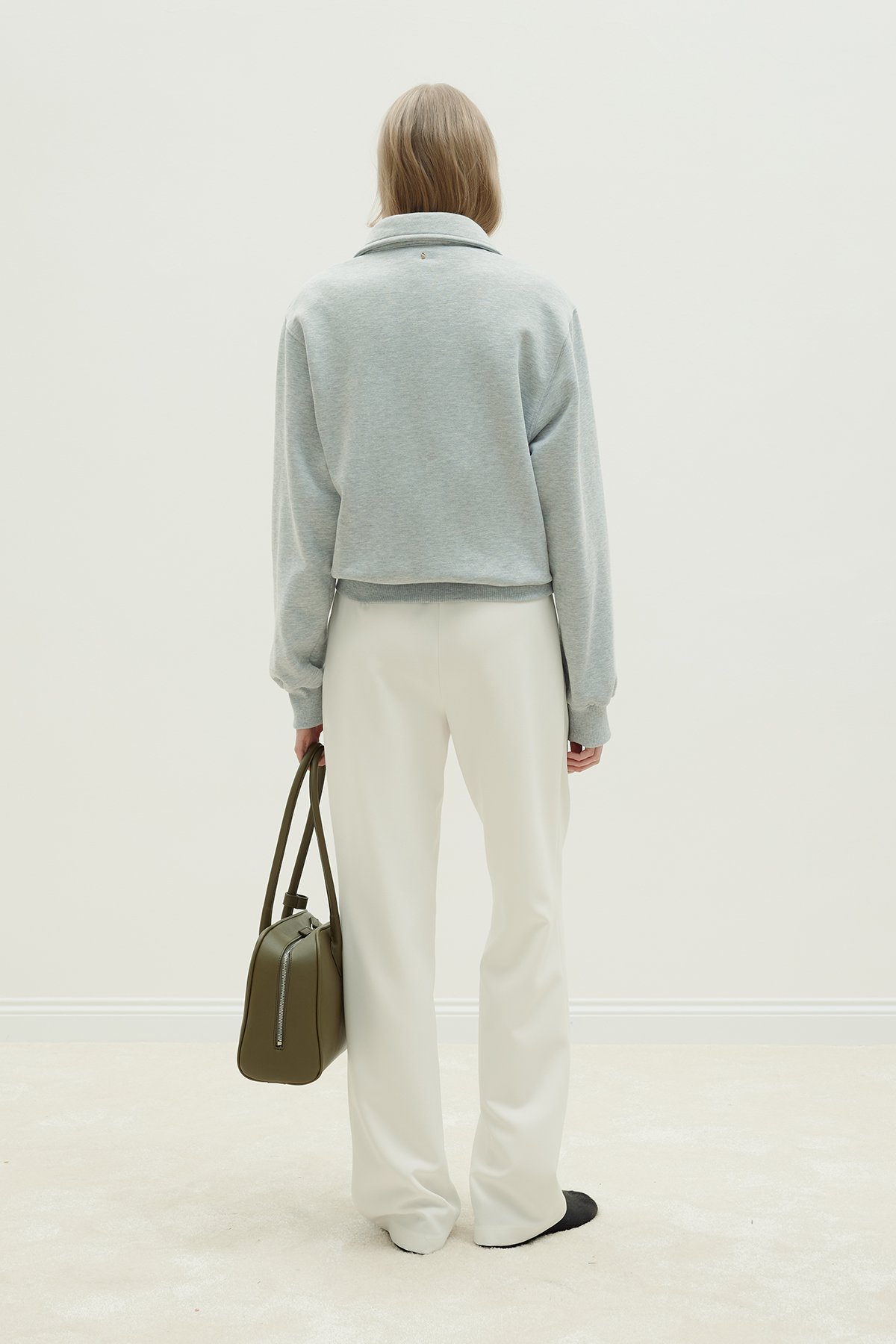 Beyaz Dalie Pileli Pantolon