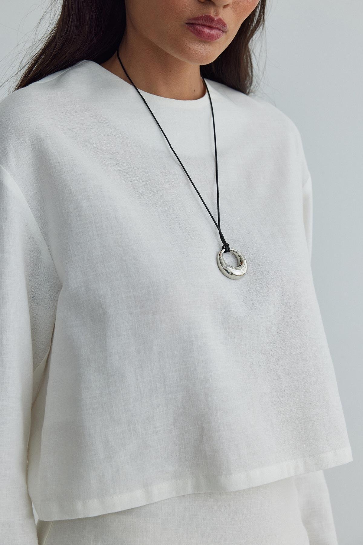 Beyaz Mussel Crop Keten Bluz