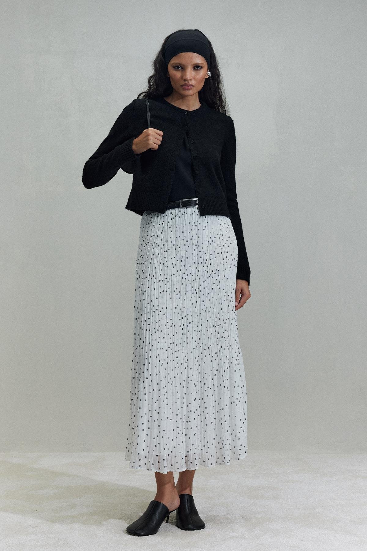 Beyaz Peri Puantiyeli Piliseli Etek