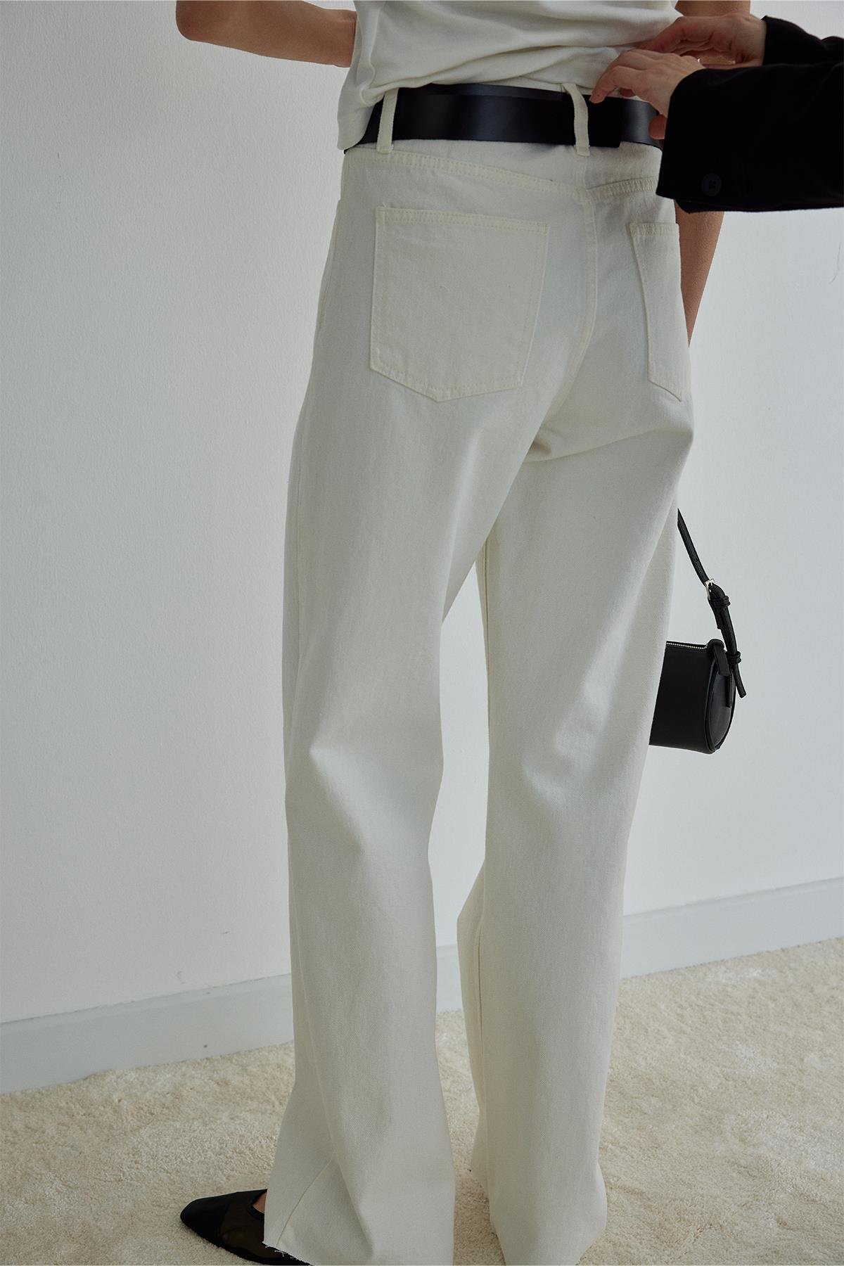 White Relaxed Wide Leg Jeans