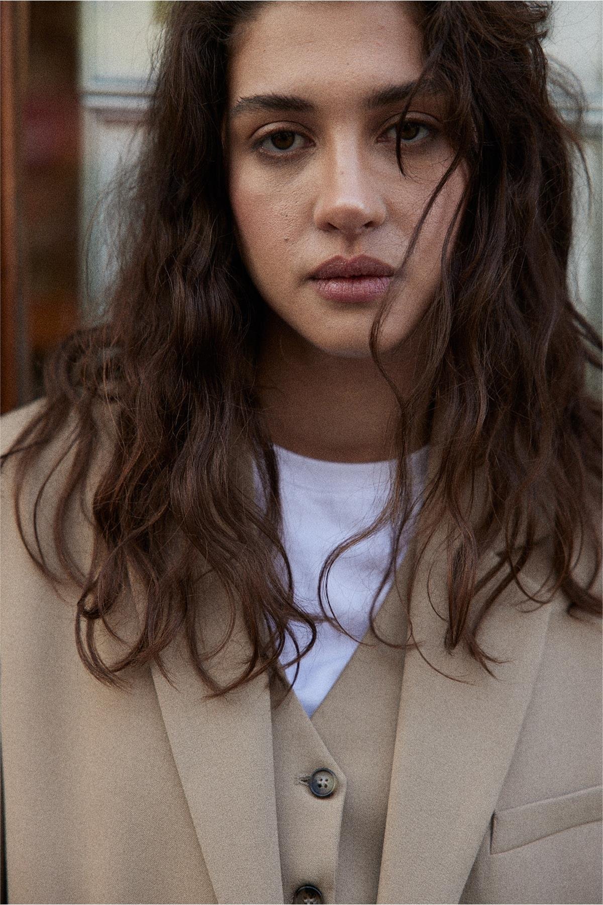 Mina Düğmeli Blazer Ceket