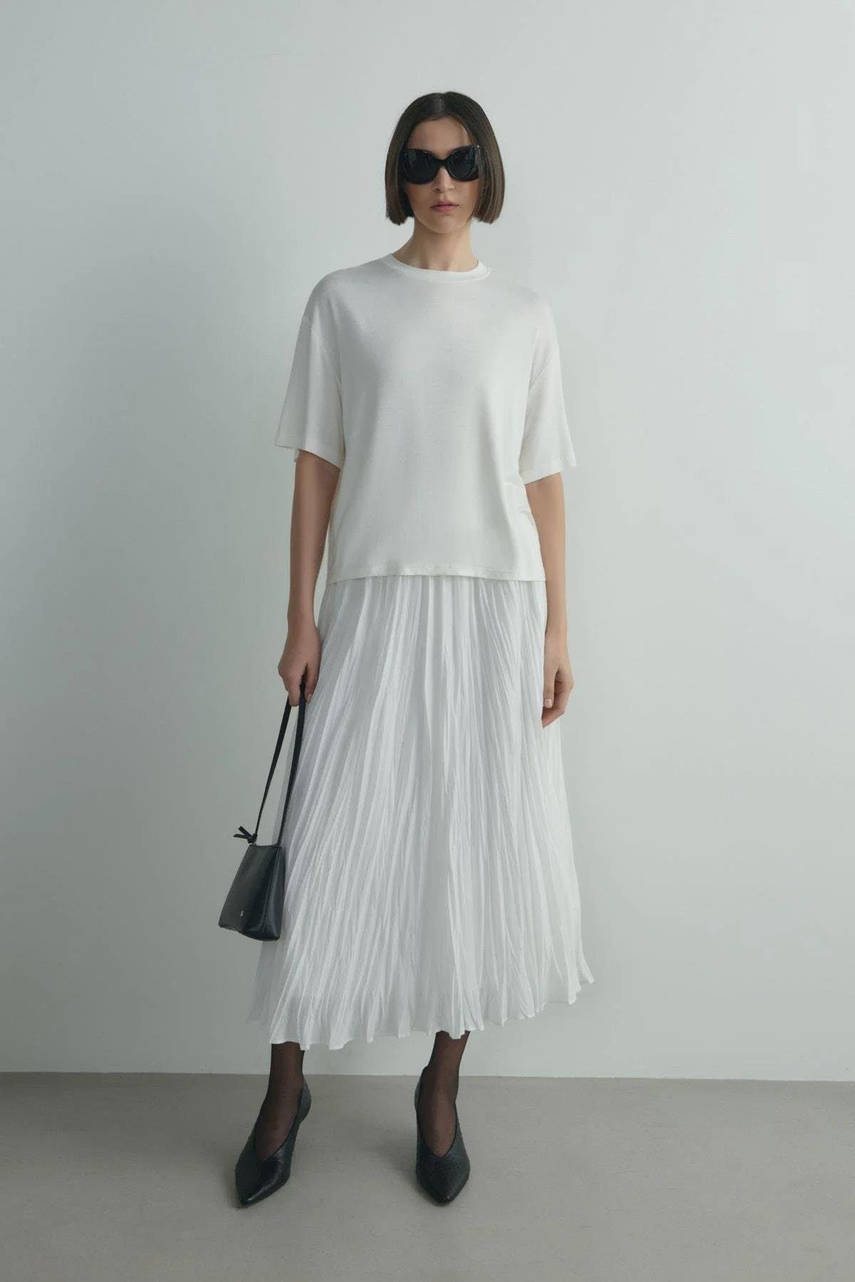 Ekru Atlas Basic Tişört