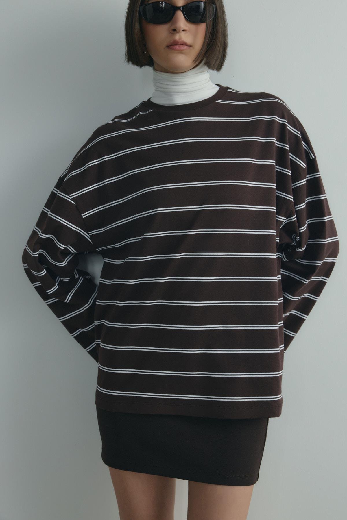 Ekru Boğazlı Tensel Body