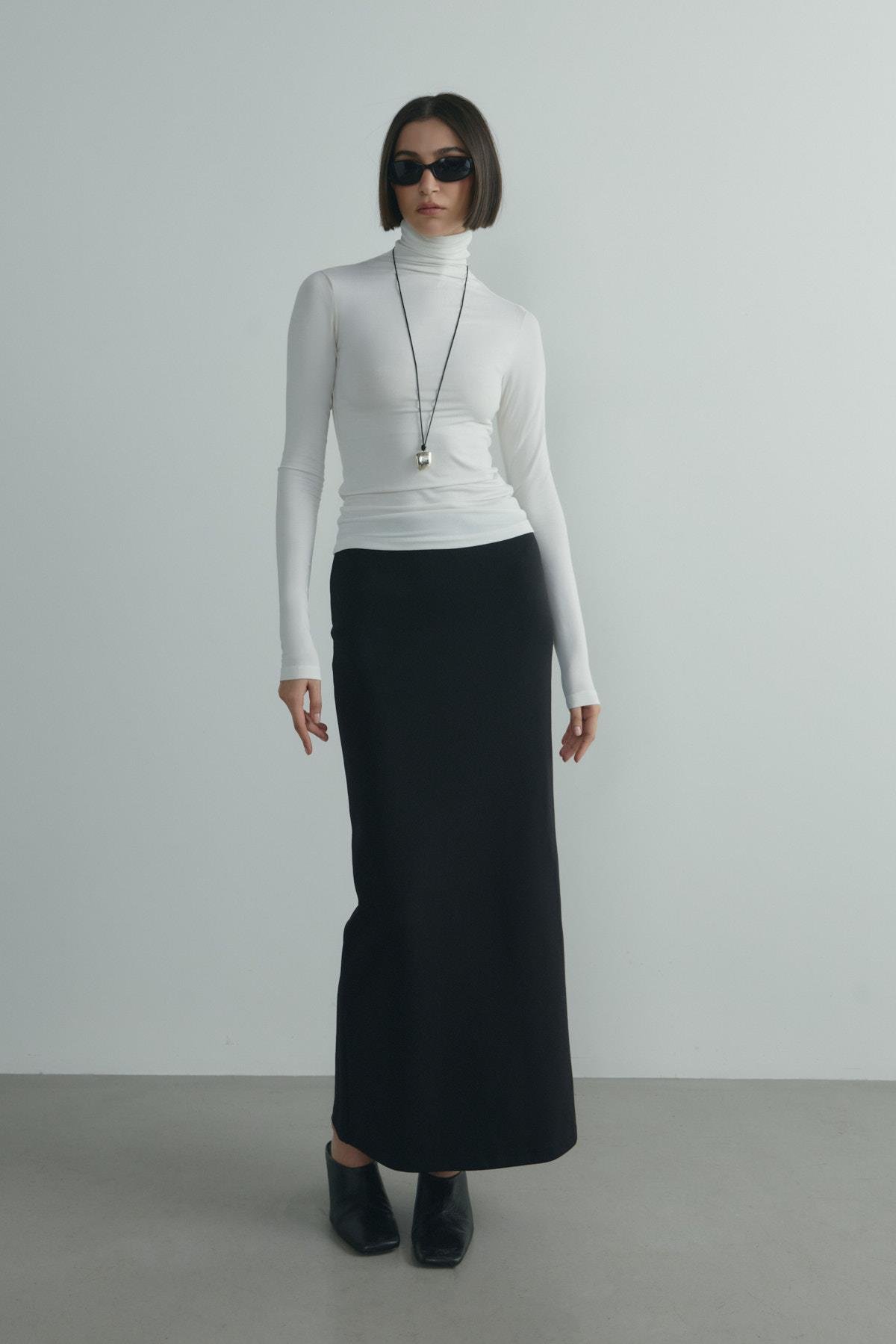 Ekru Boğazlı Tensel Body