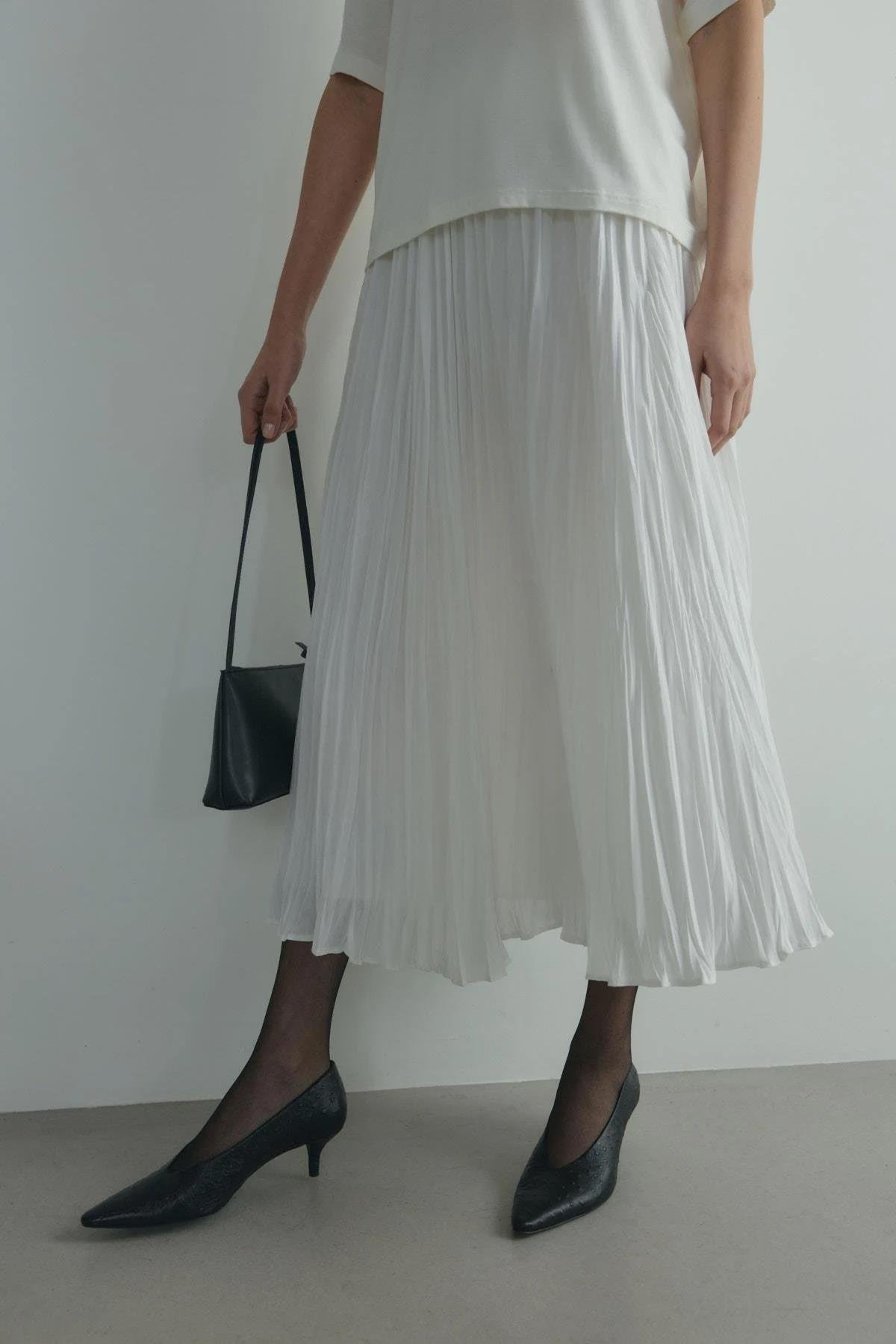 Ekru Donette Piliseli Etek