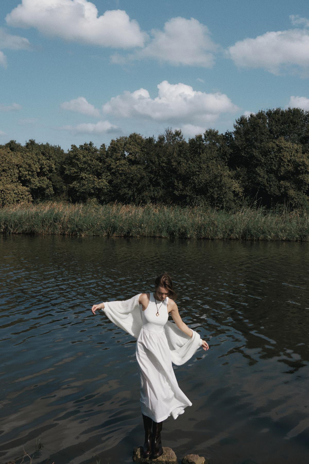 Ecru Holy Maxi Elbise