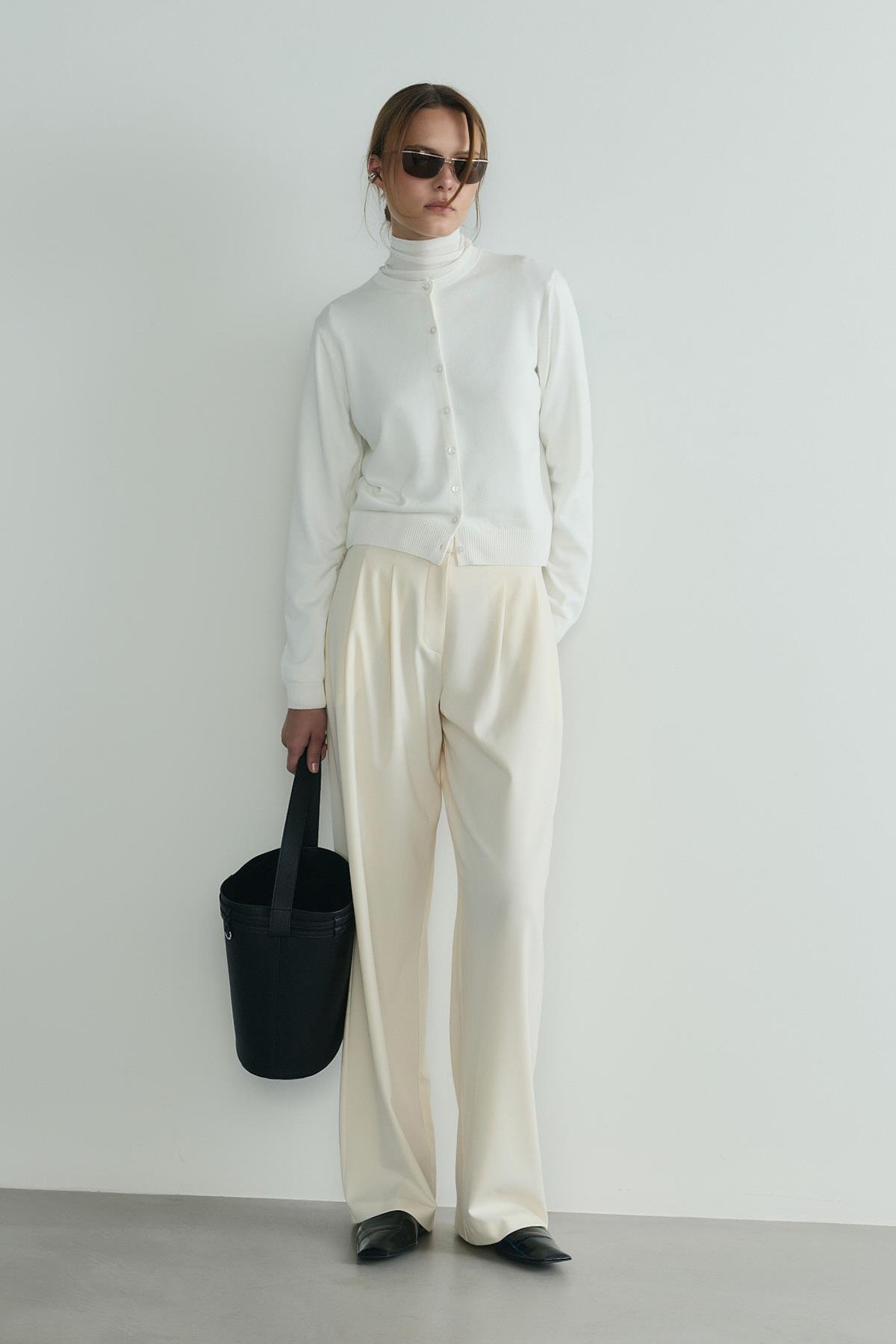 Ekru Lea Triko Hırka