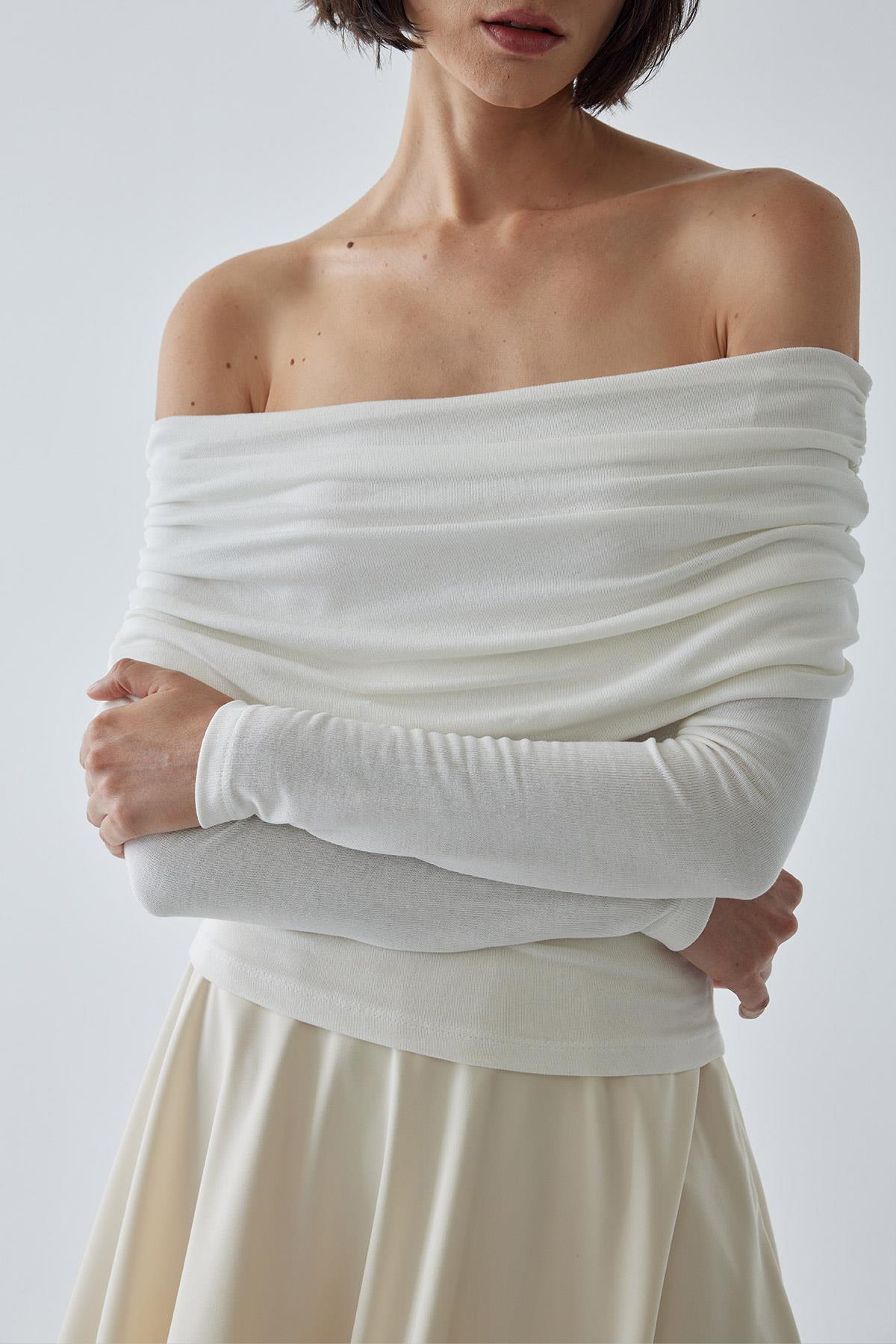 Ekru Lilly Degajeli Bluz