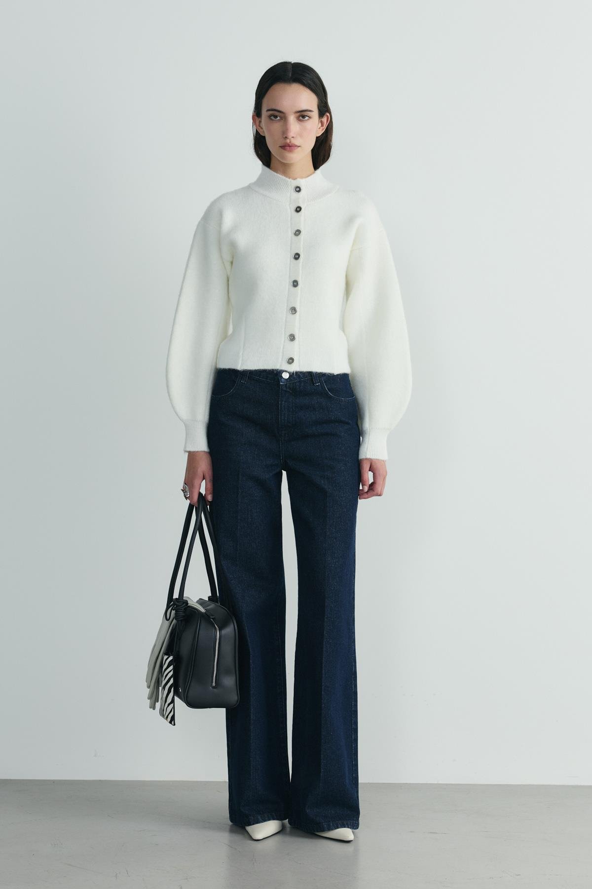 Ekru Mindy Balon Kol Triko Hırka