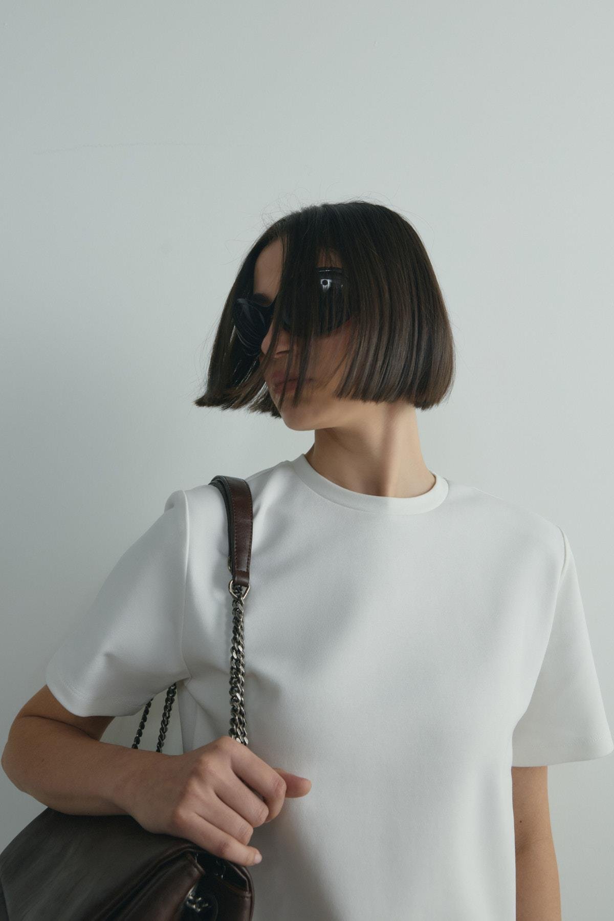 Ekru Nolan Vatkalı Tişört