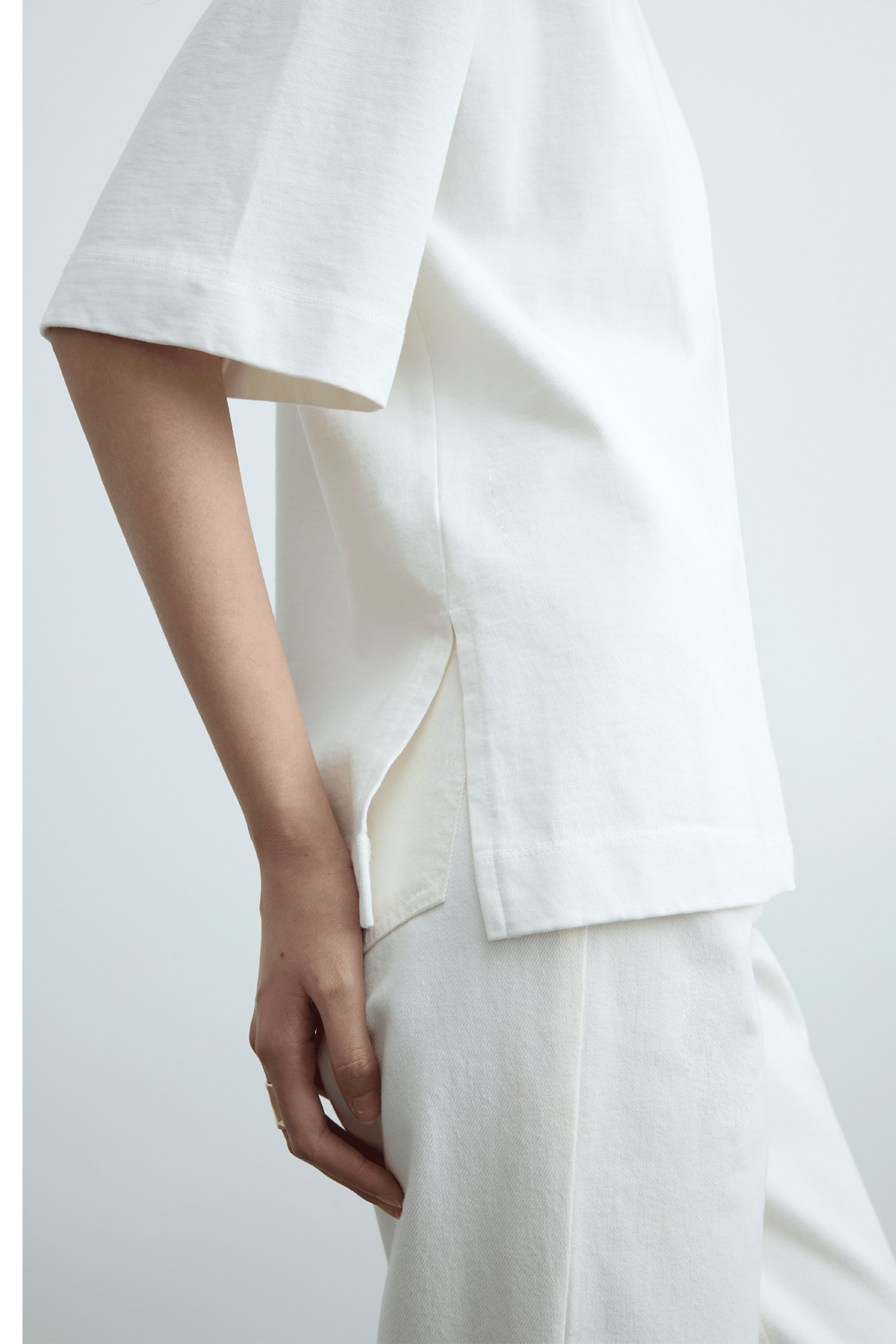 Ekru Nox Oversize Tişört