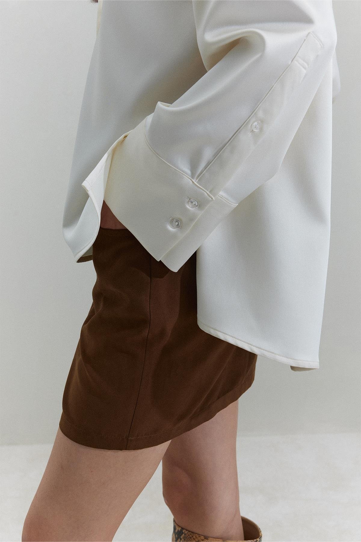 Ekru Pol Saten Gömlek