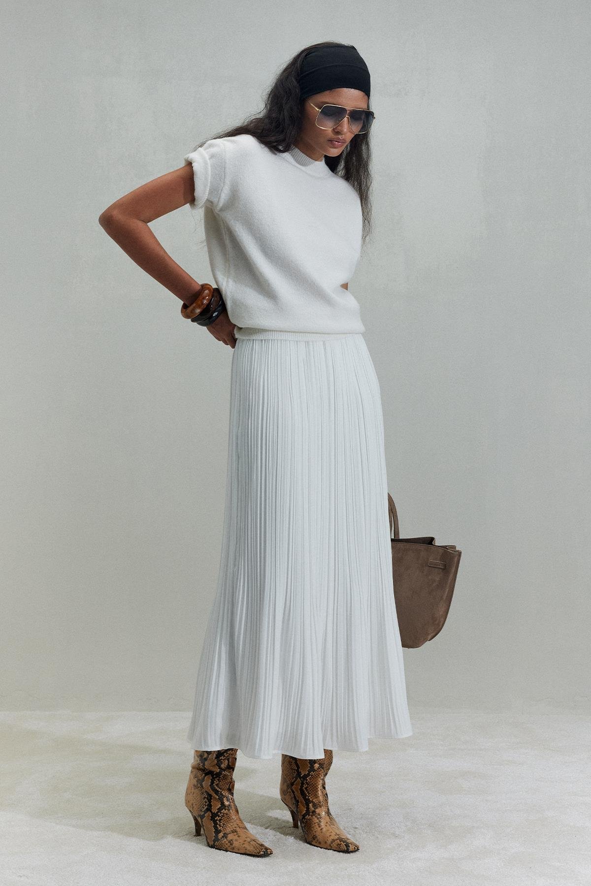 Ekru Robe Kısa Kollu Kazak