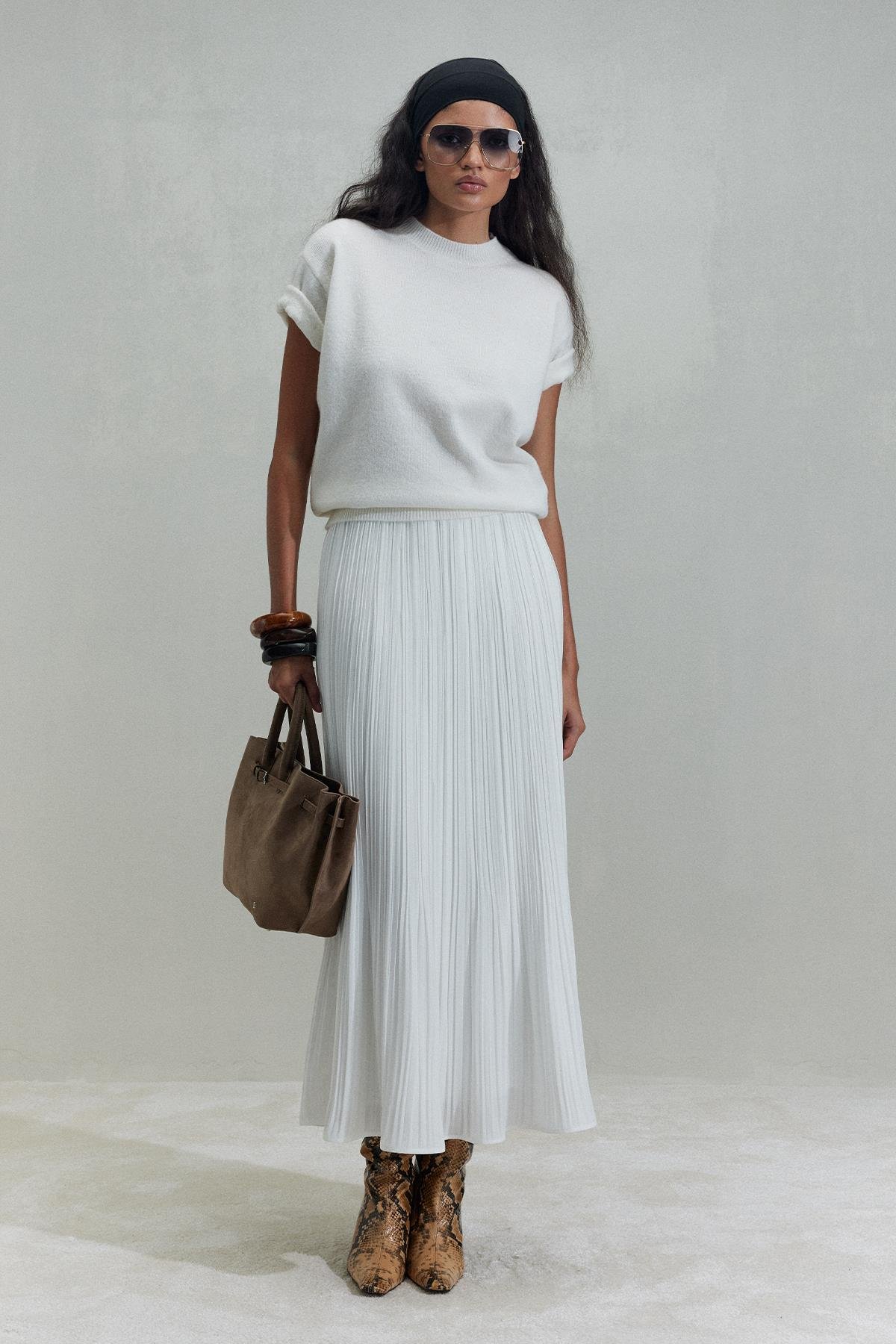 Ekru Robe Kısa Kollu Kazak