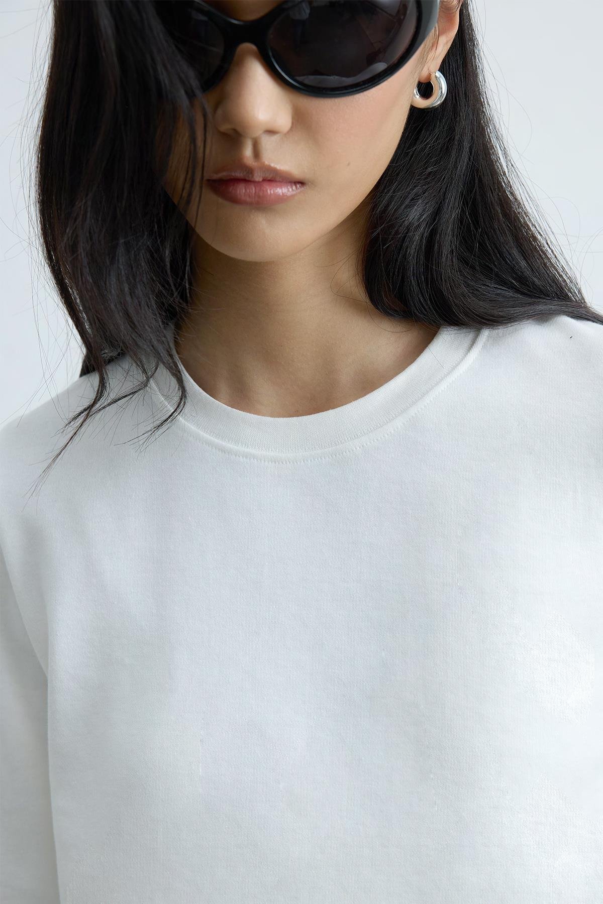 Rumi Basic Long-Sleeve T-shirt