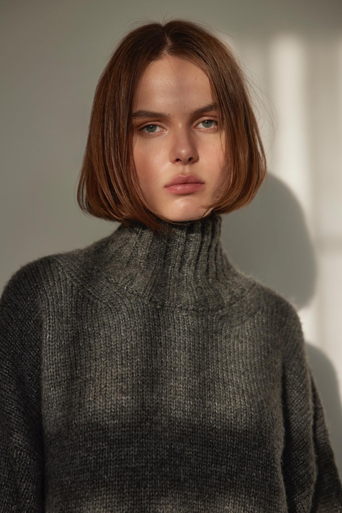 Füme Gia Boğazlı Kazak