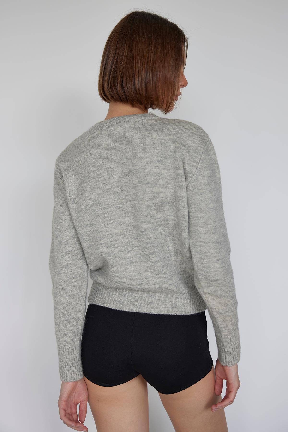 Gri Ester Triko Kazak