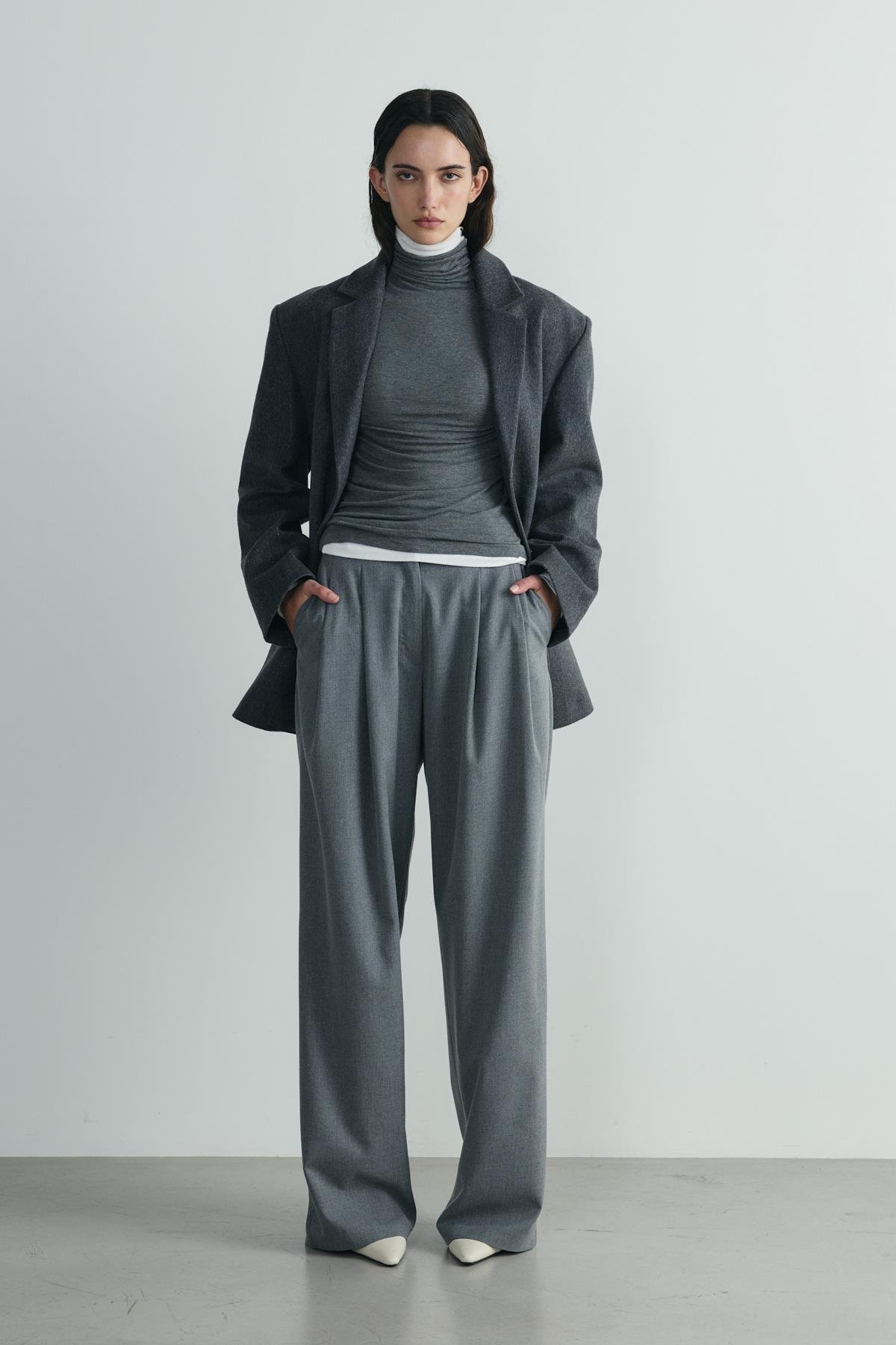 Lina Pleated Trousers