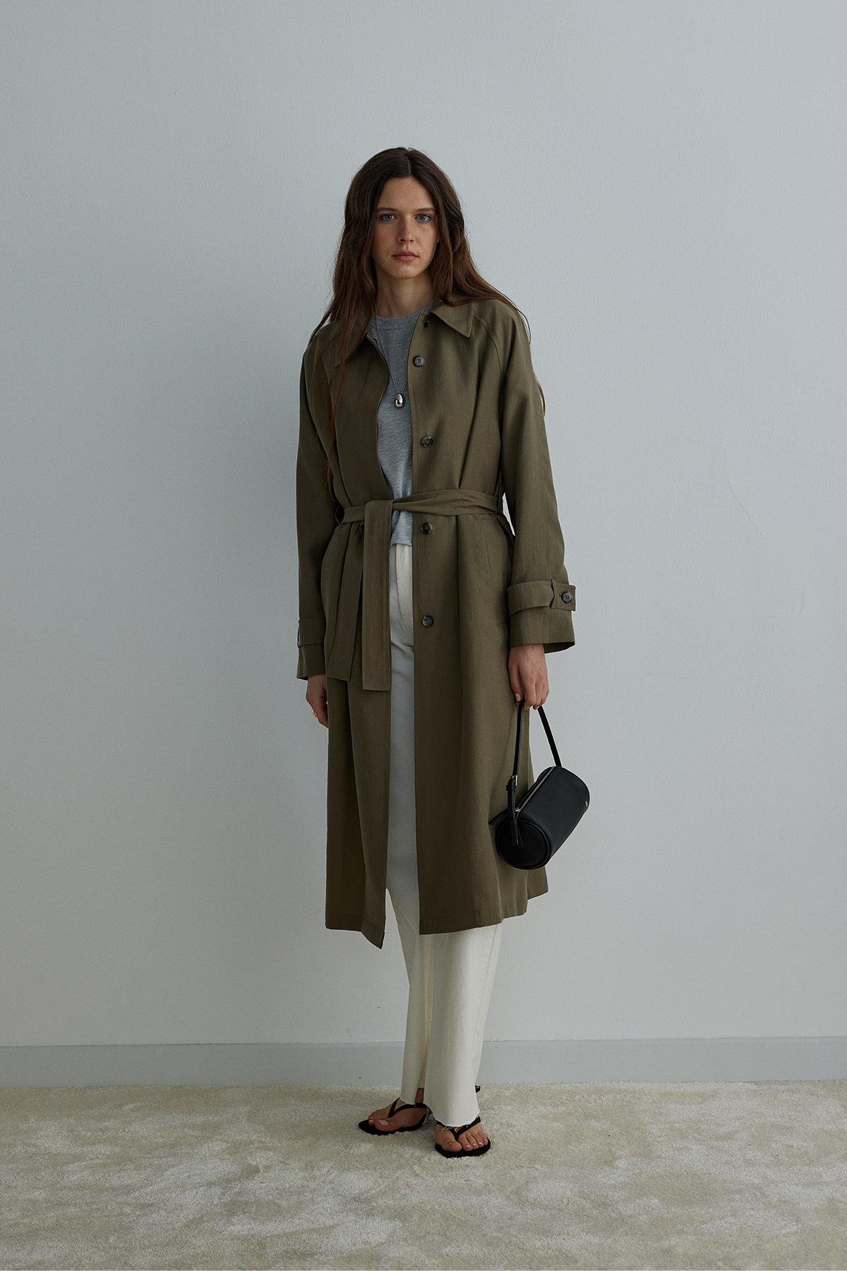 Haki Weightles Uzun Trençkot