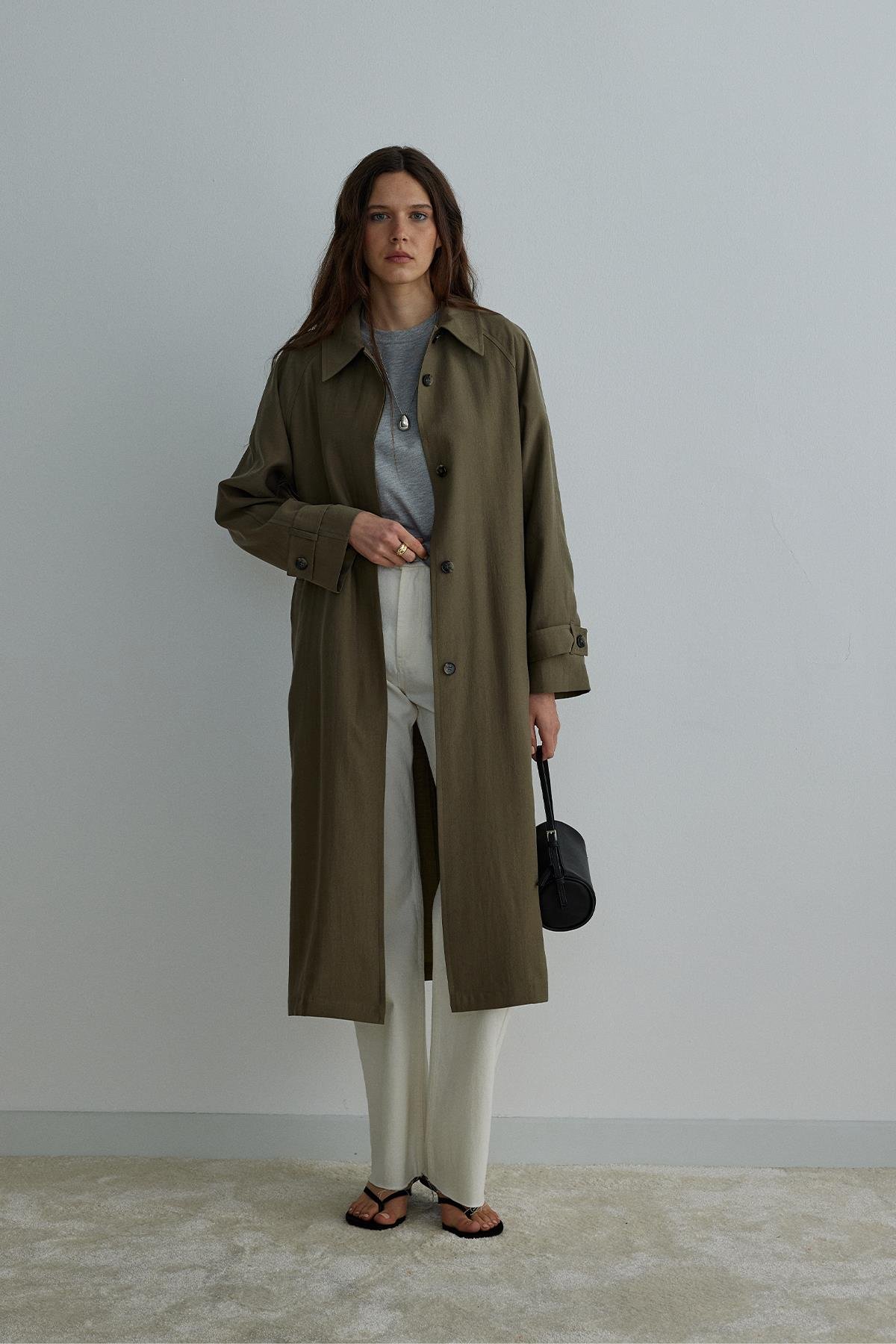 Haki Weightles Uzun Trençkot