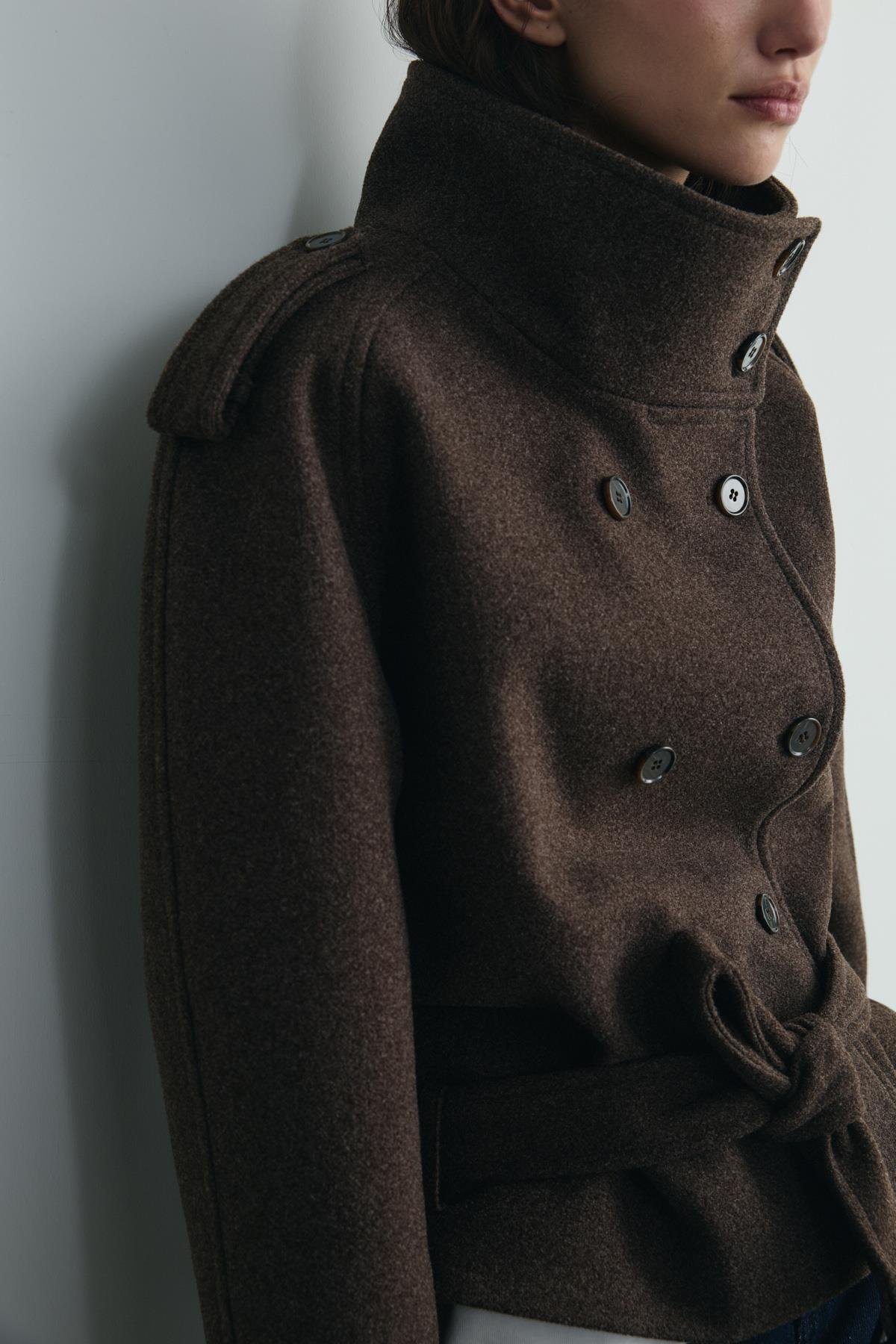 Kahverengi Urban Dik Yaka Kısa Kaşe Ceket