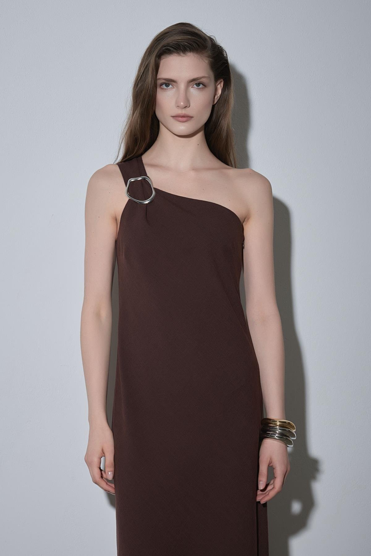 Koyu Kahve Abel Tek Omuzlu Keten Elbise