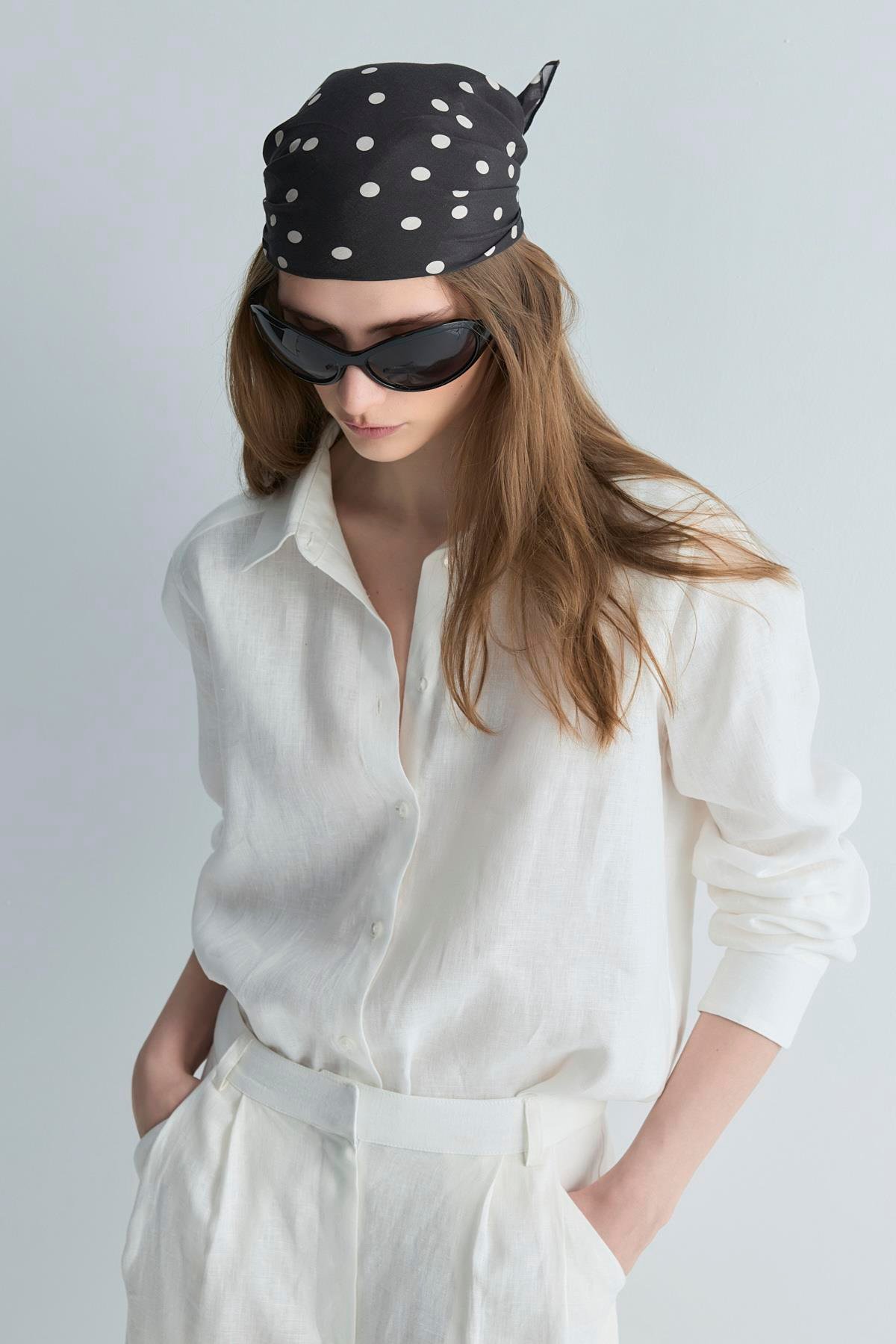 Koyu Kahve Dottie Desenli Fular