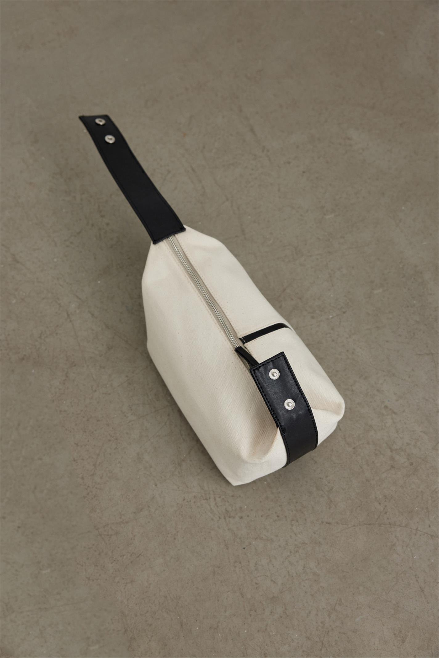 Krem Archi Kanvas El Çantası