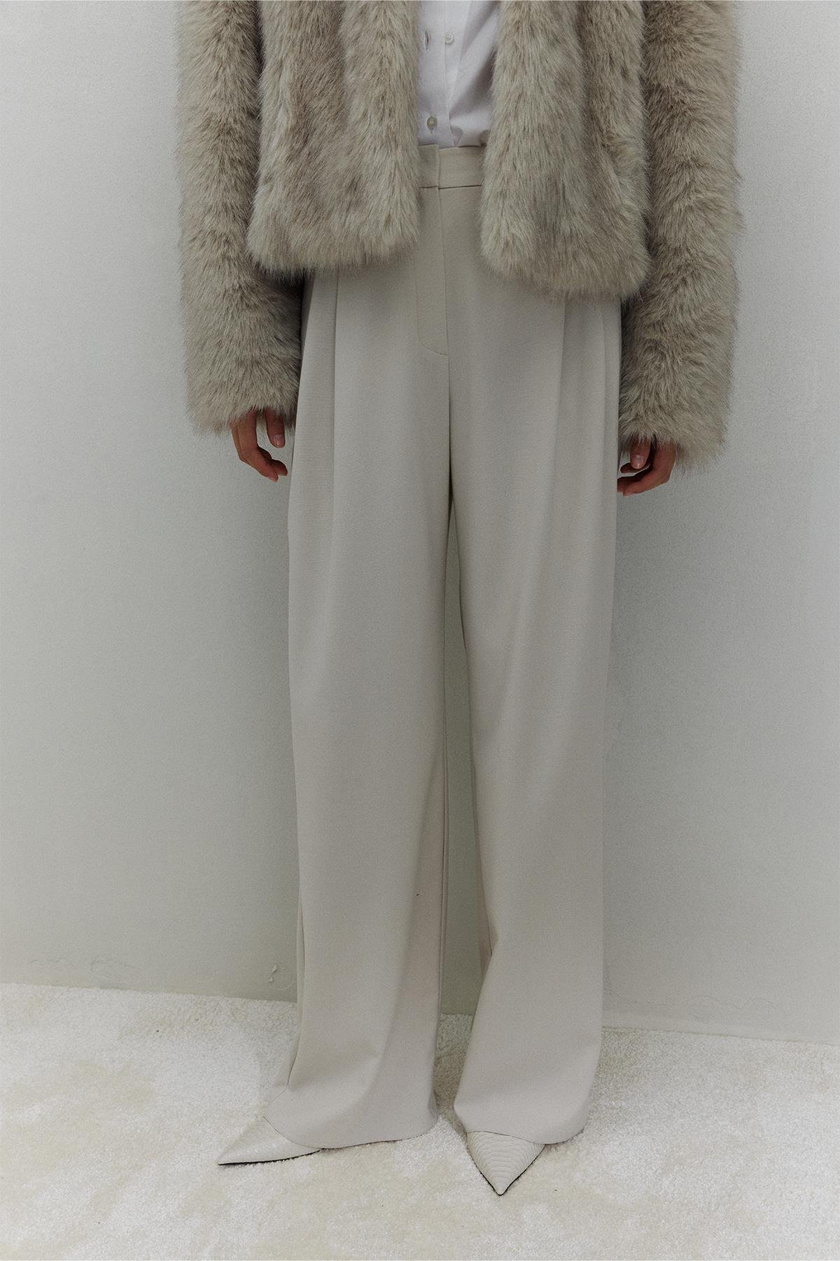 Krem Janet Bol Paça Pantolon