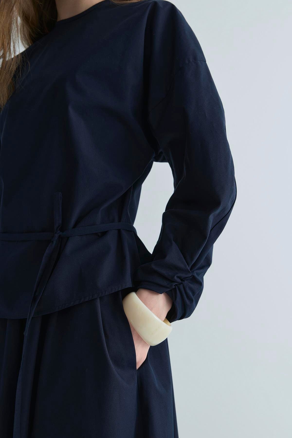 Lacivert Lara Kemerli Bluz