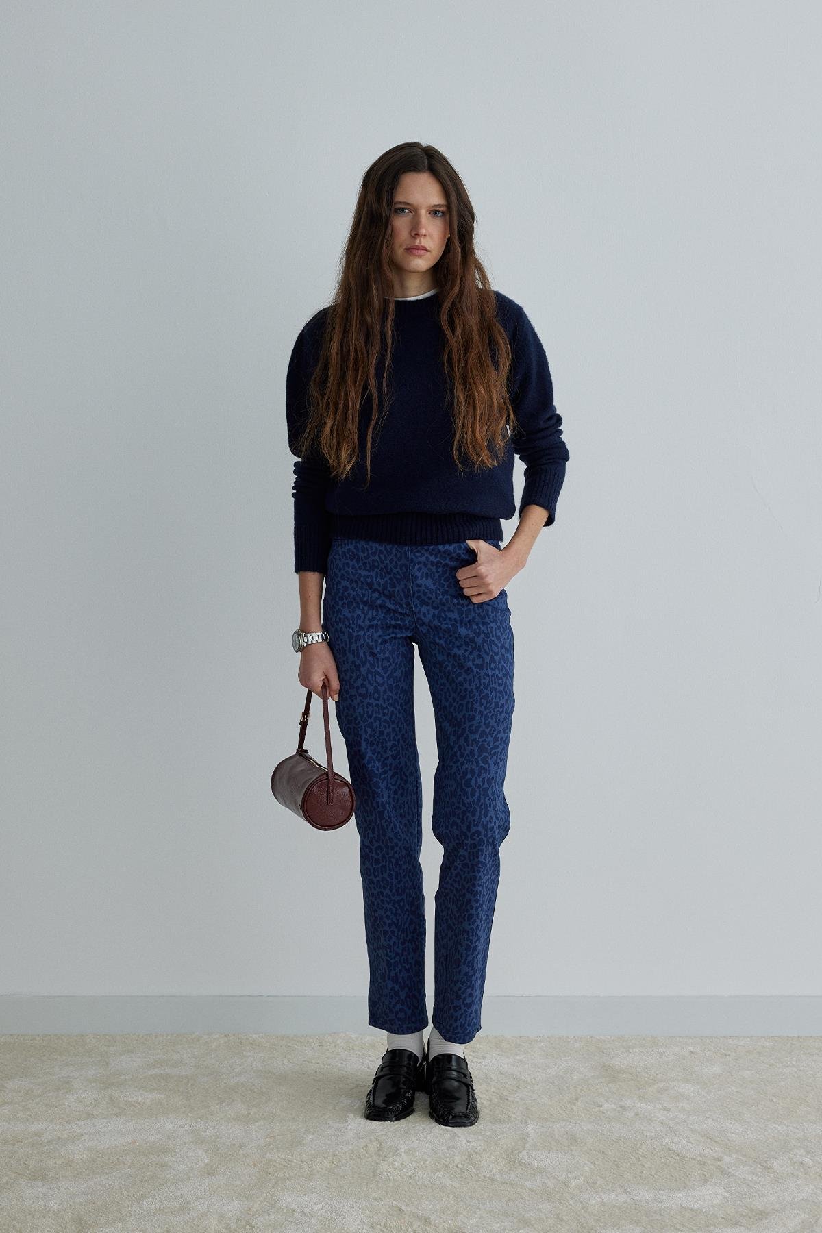 Lacivert Leopar Crop Pantolon