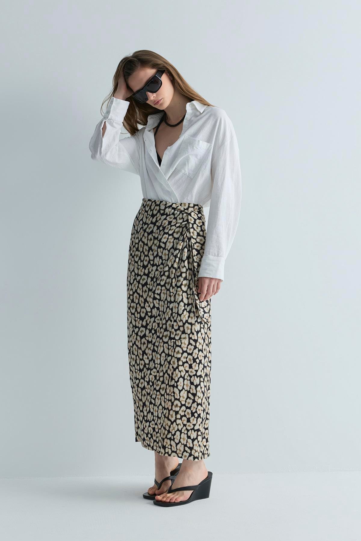 Renkli Nara Desenli Anvelop Etek