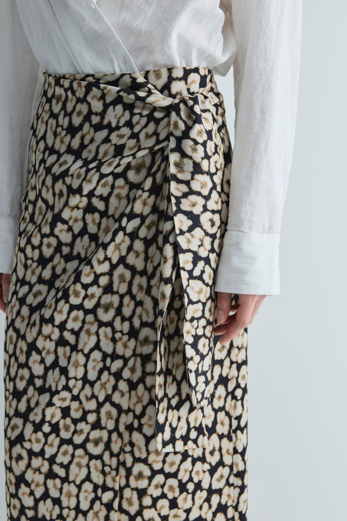 Renkli Nara Desenli Anvelop Etek