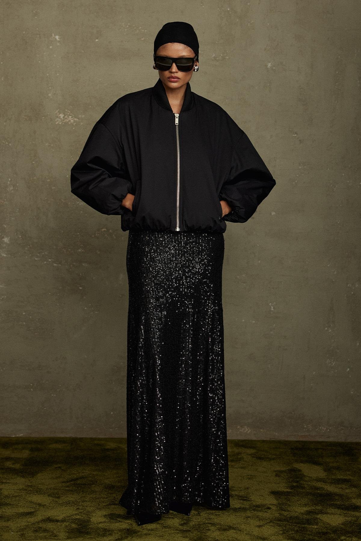 Siyah Bob Kısa Mont