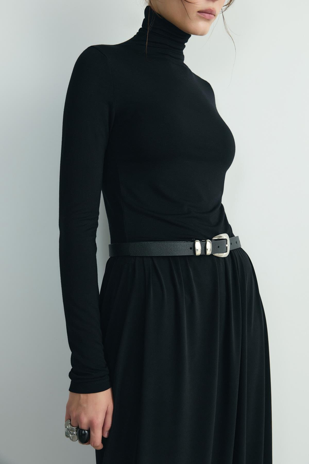 Siyah Boğazlı Tensel Body