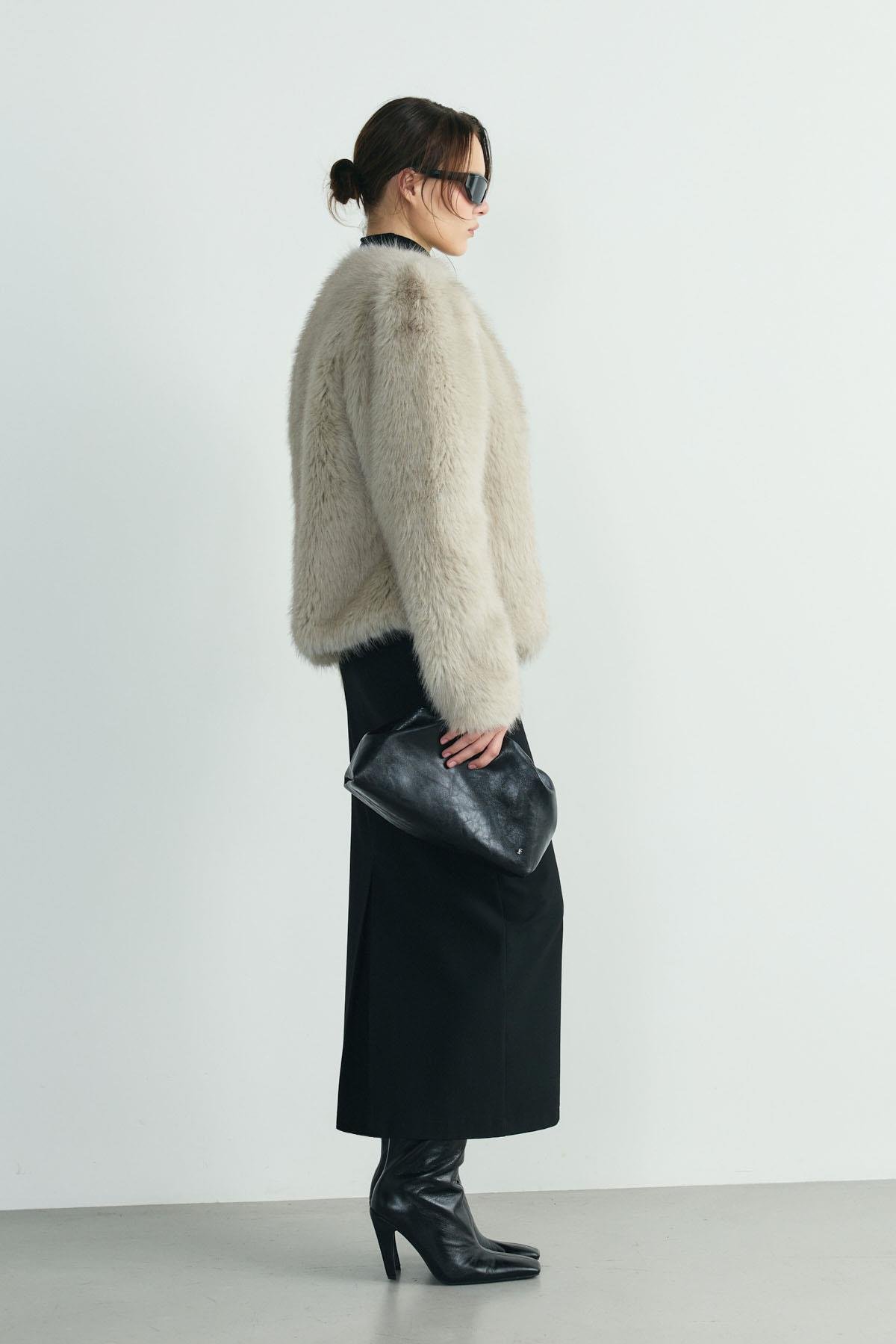 Siyah Cove Deri Büzgülü El Çantası