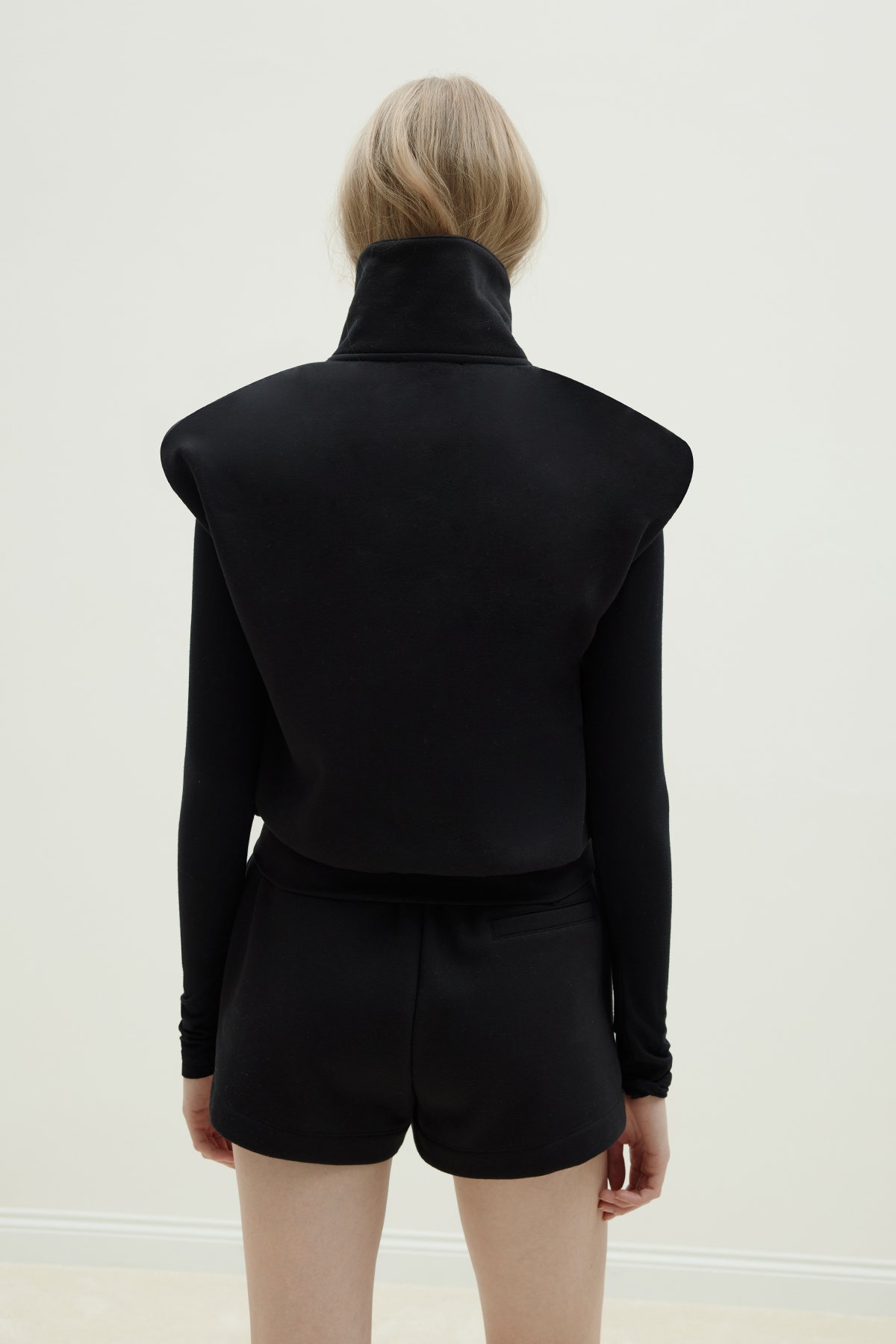 Siyah Ena Pamuklu Şort