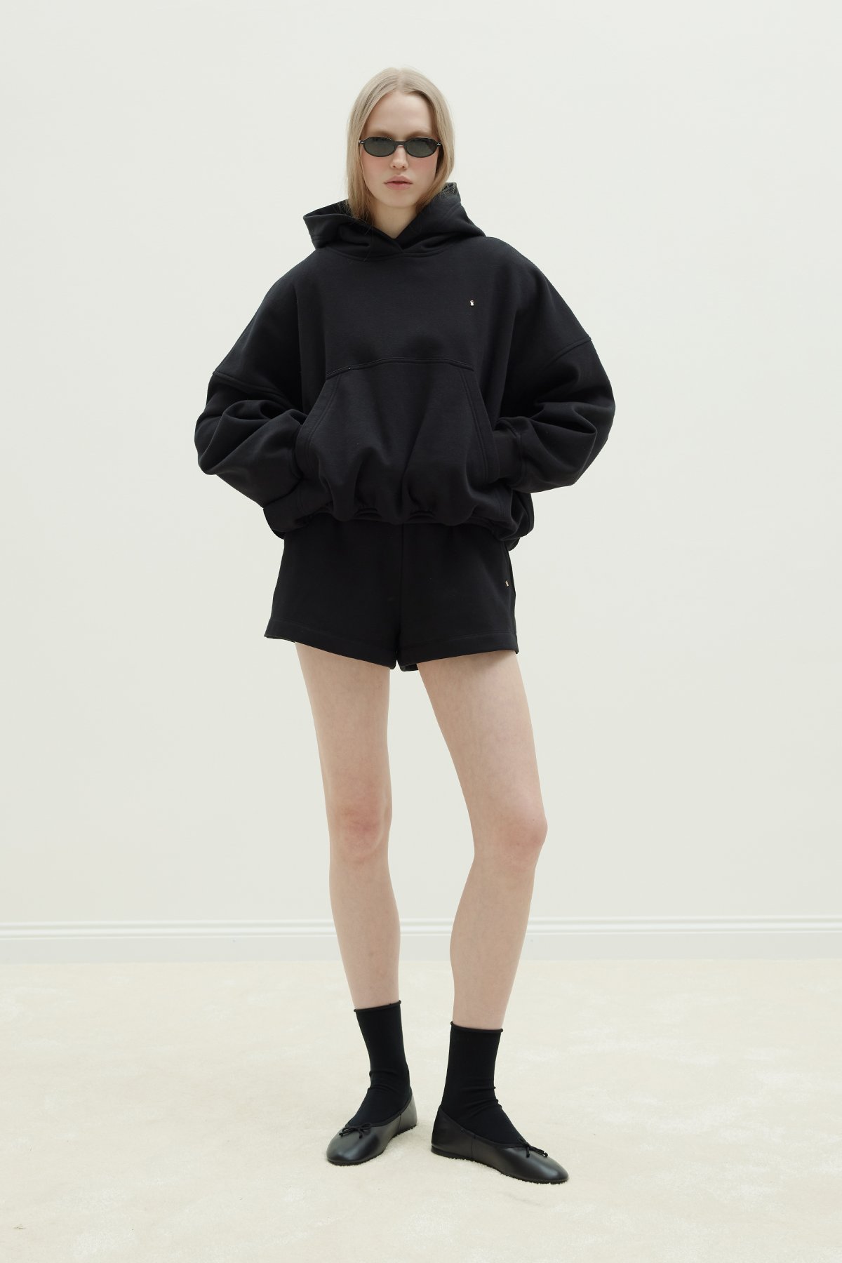 Siyah Hardy Kapüşonlu Sweatshirt