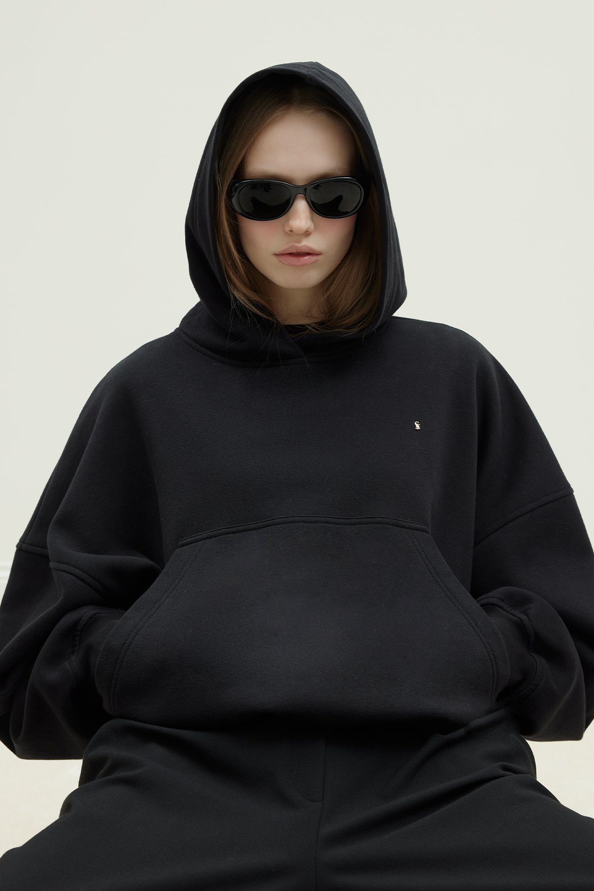 Siyah Hardy Kapüşonlu Sweatshirt