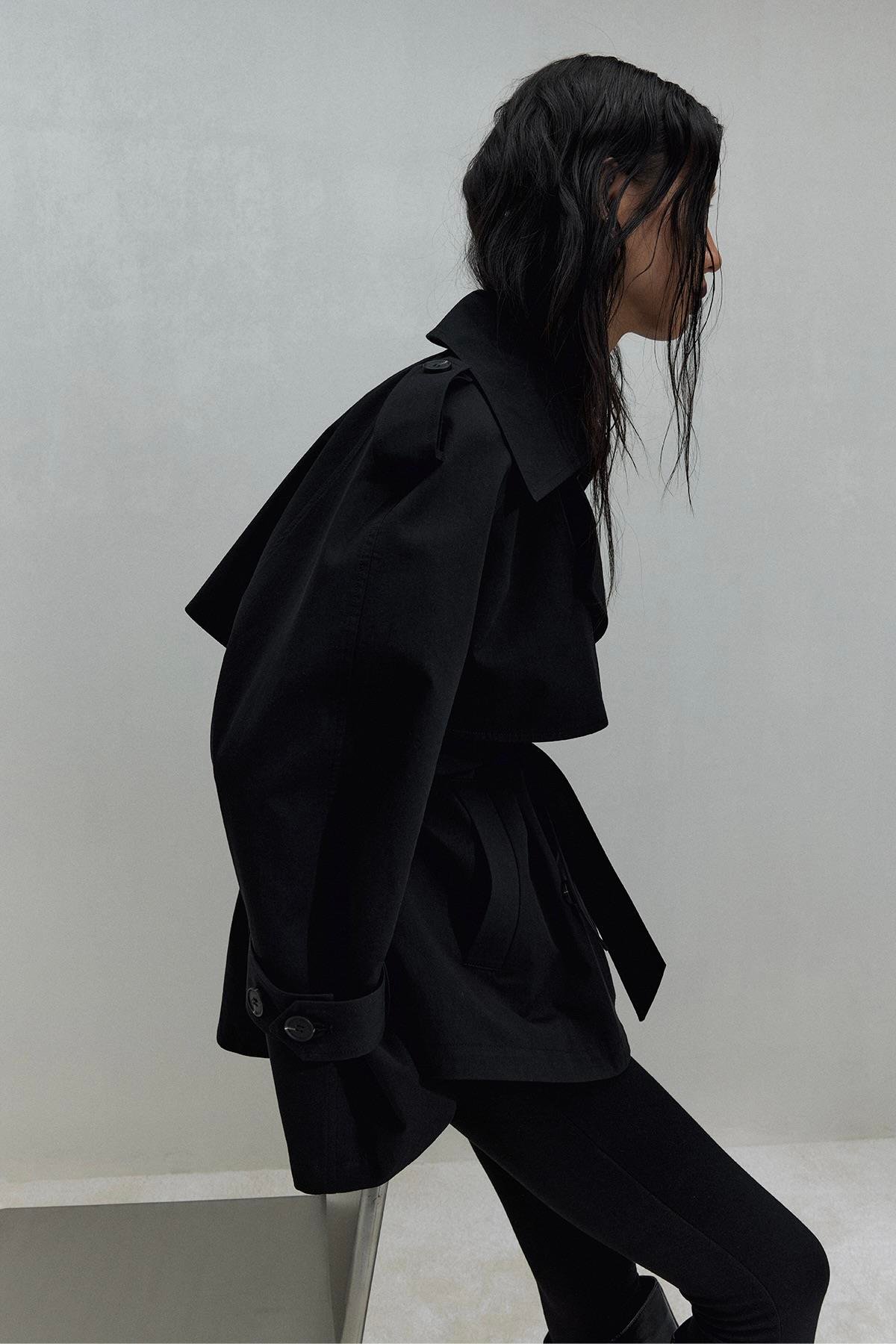 Jasmin Short Trench Coat