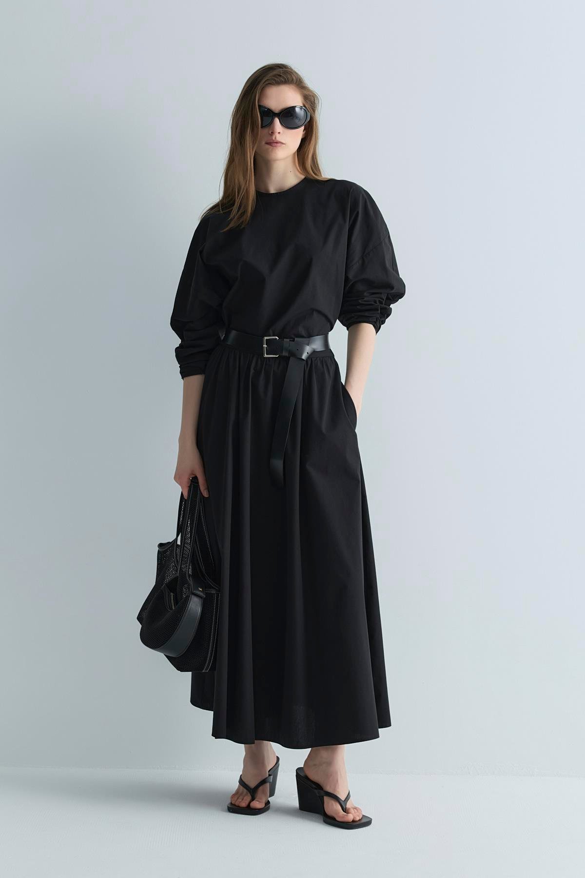 Siyah Lara Kloş Etek