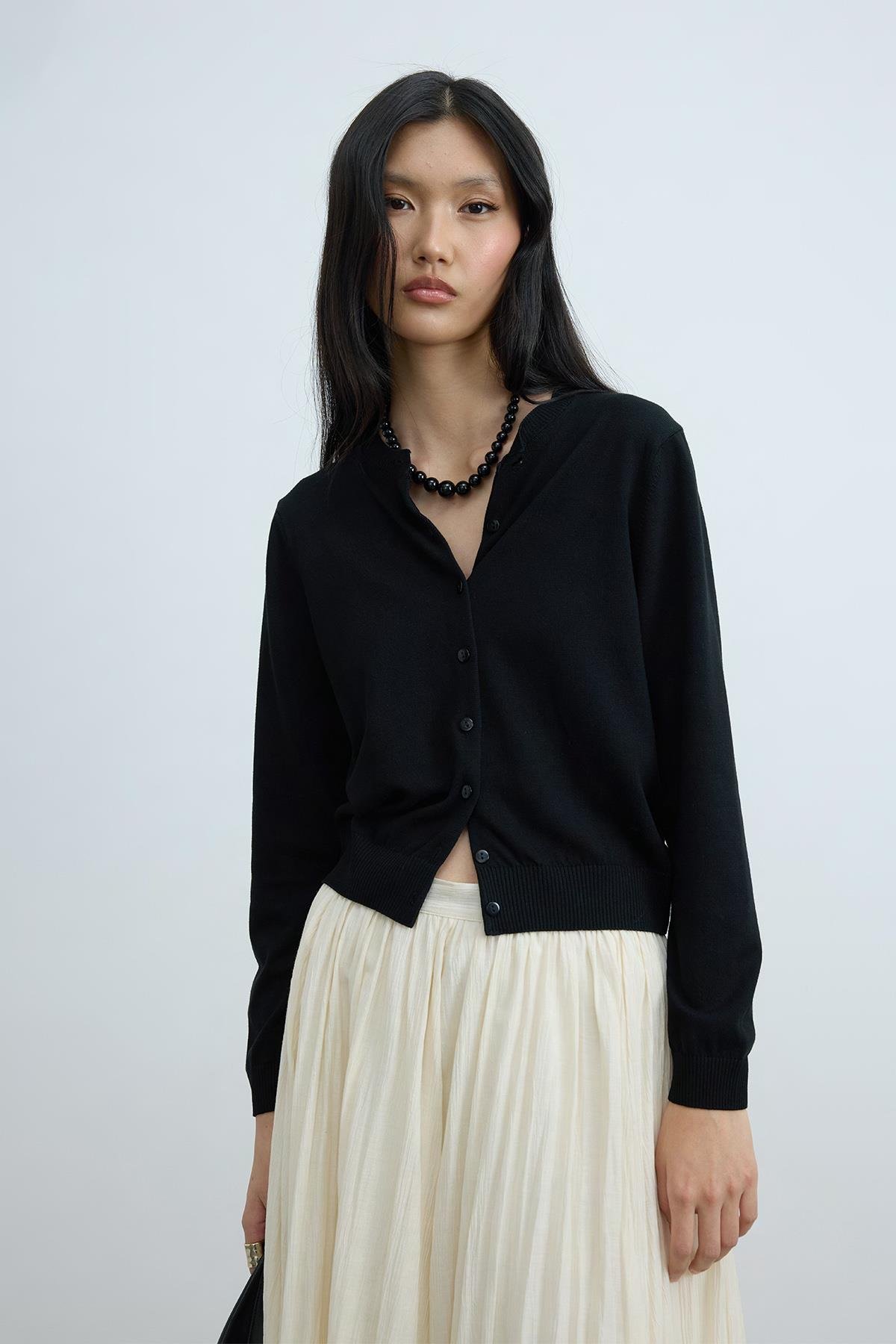 Siyah Lea Triko Hırka